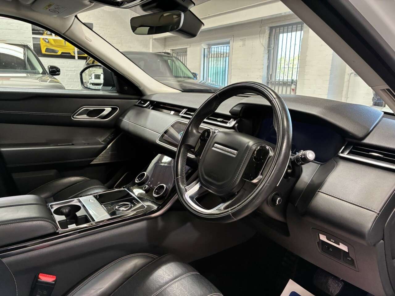 2017 LAND ROVER RANGE ROVER VELAR 2017 LAND ROVER RANGE ROVER VELAR