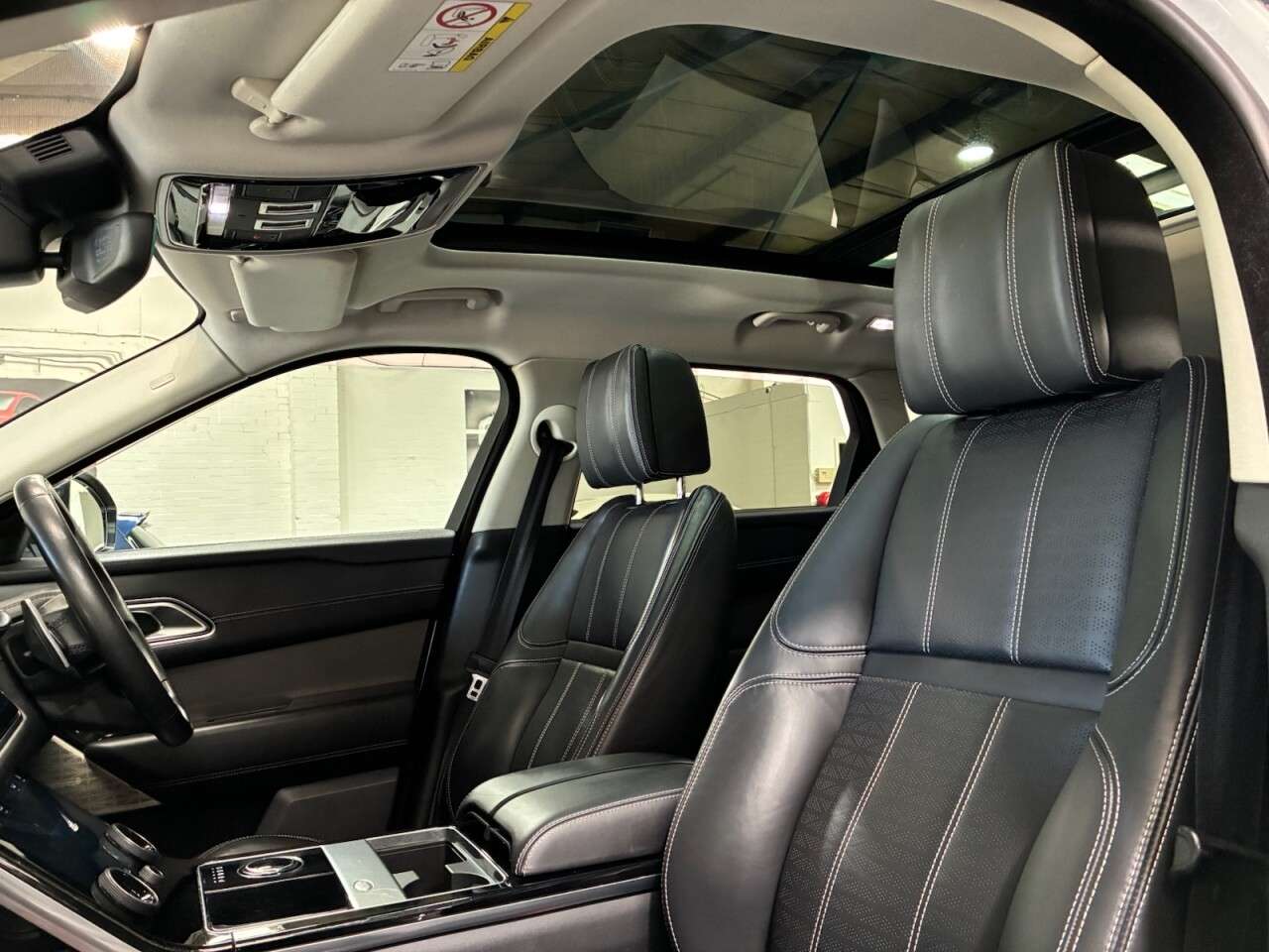 2017 LAND ROVER RANGE ROVER VELAR 2017 LAND ROVER RANGE ROVER VELAR