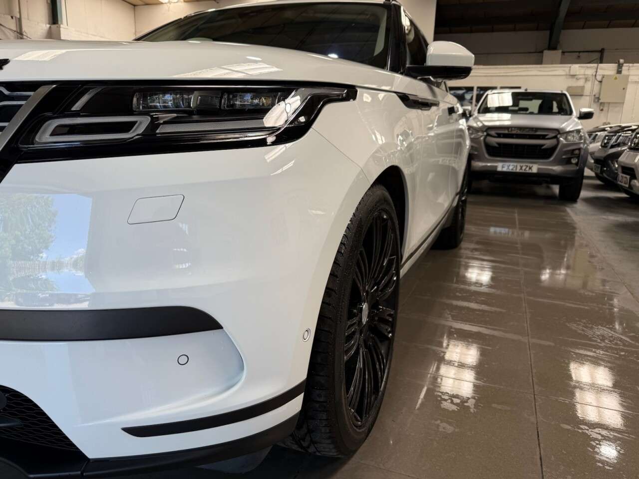 2017 LAND ROVER RANGE ROVER VELAR 2017 LAND ROVER RANGE ROVER VELAR