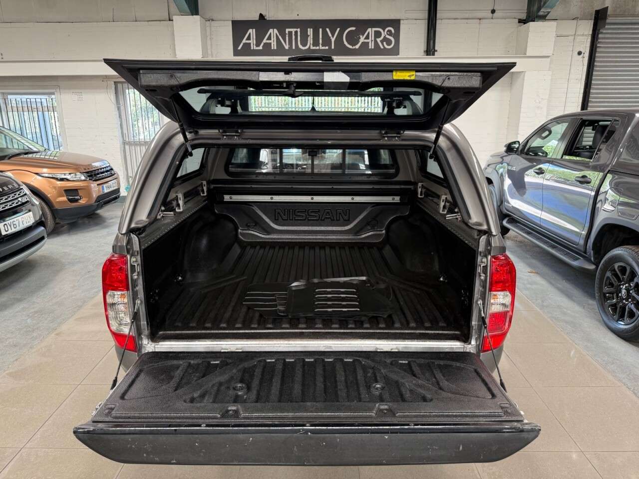 2020 NISSAN NAVARA 2020 NISSAN NAVARA