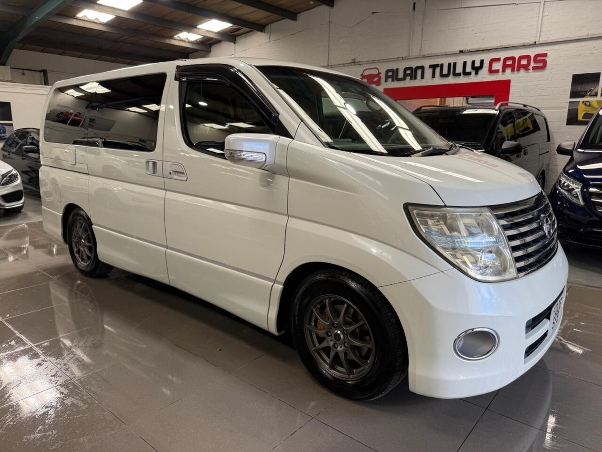 Check out this Nissan Elgrand Camper Van 2006 Petrol Manual