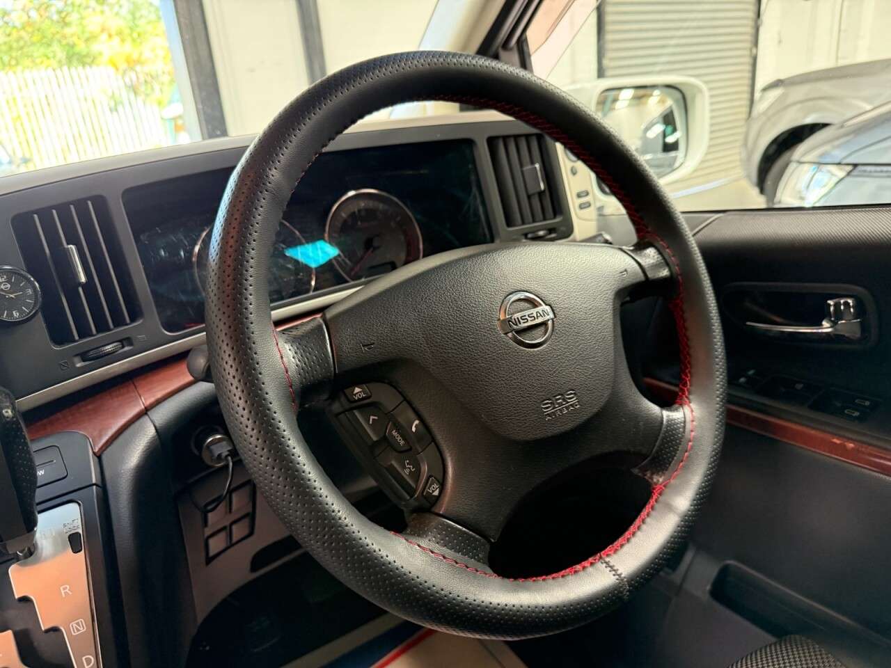 2006 NISSAN ELGRAND CAMPER VAN 2006 NISSAN ELGRAND CAMPER VAN