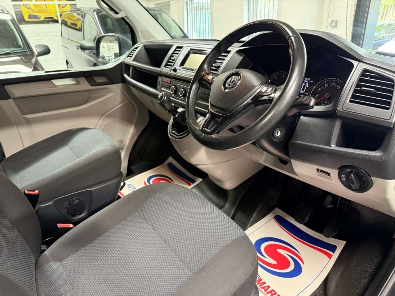 2017 VOLKSWAGEN TRANSPORTER 2017 VOLKSWAGEN TRANSPORTER