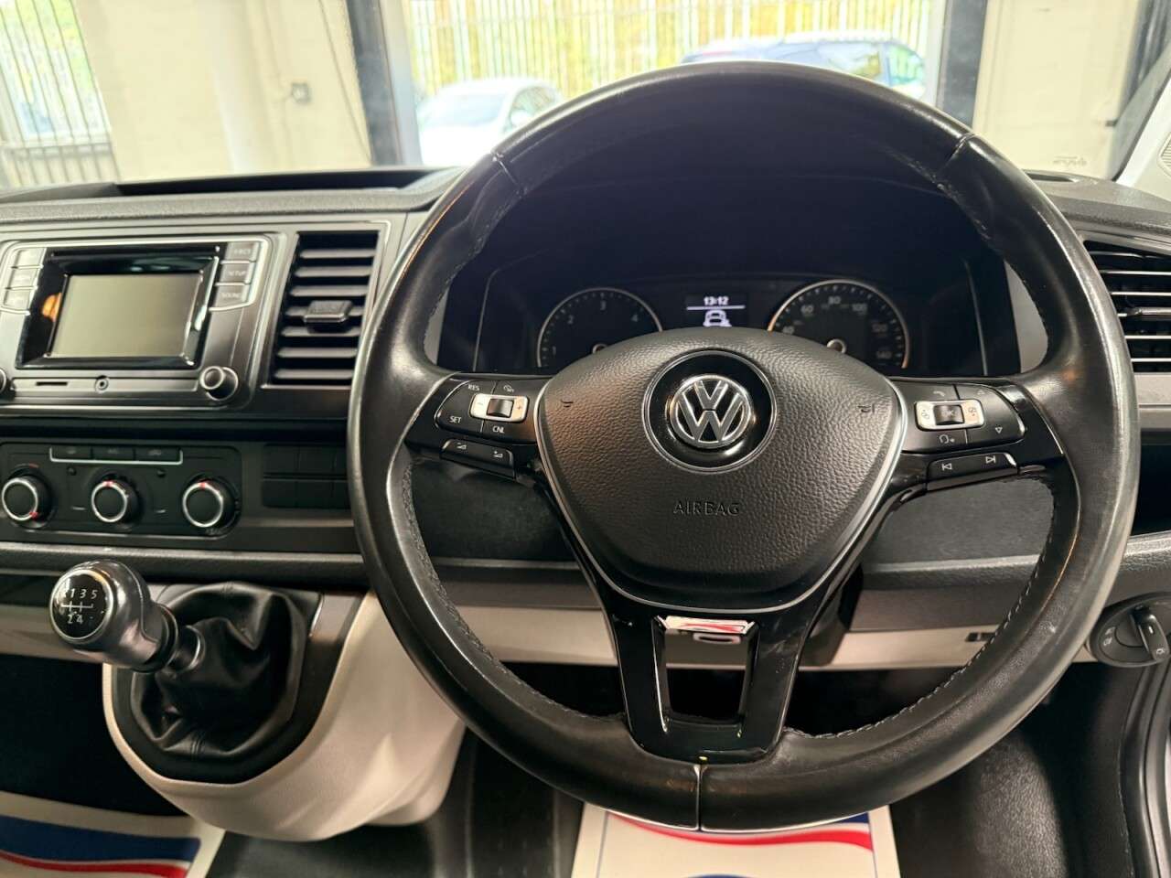 2017 VOLKSWAGEN TRANSPORTER 2017 VOLKSWAGEN TRANSPORTER