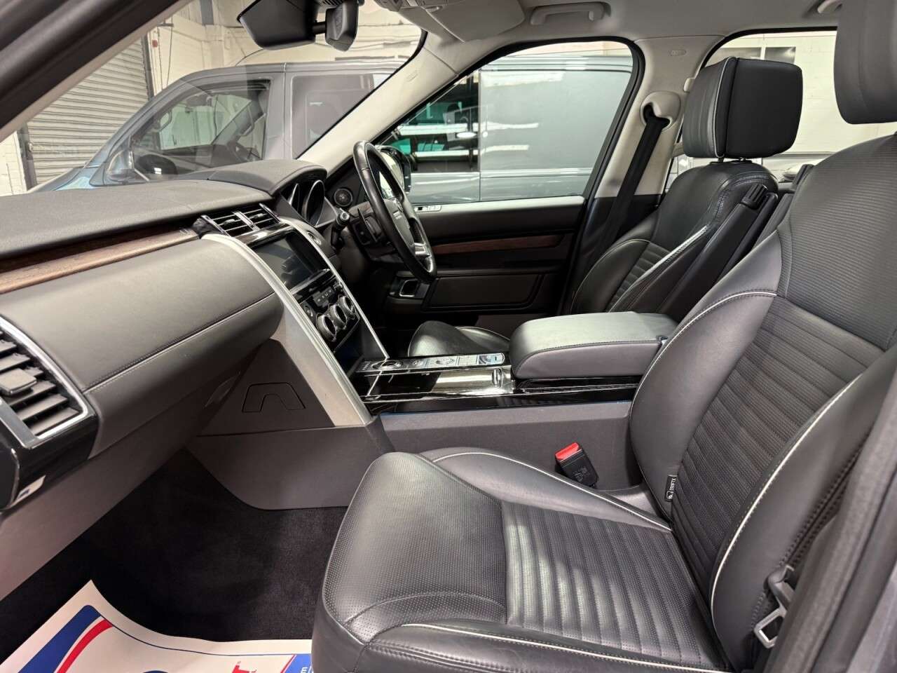 2017 LAND ROVER DISCOVERY 2017 LAND ROVER DISCOVERY