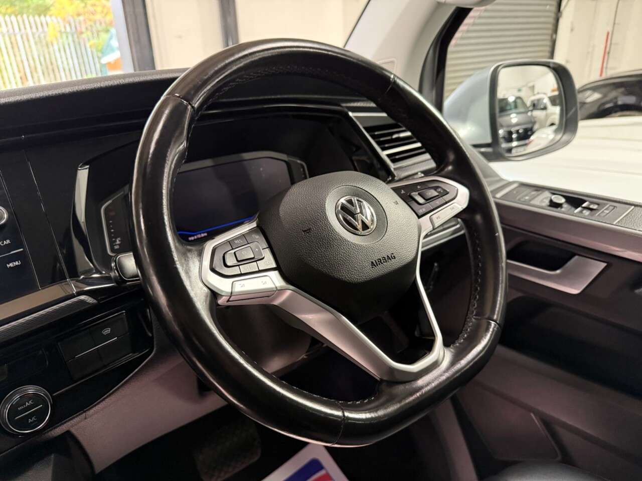 2020 VOLKSWAGEN CARAVELLE 2020 VOLKSWAGEN CARAVELLE