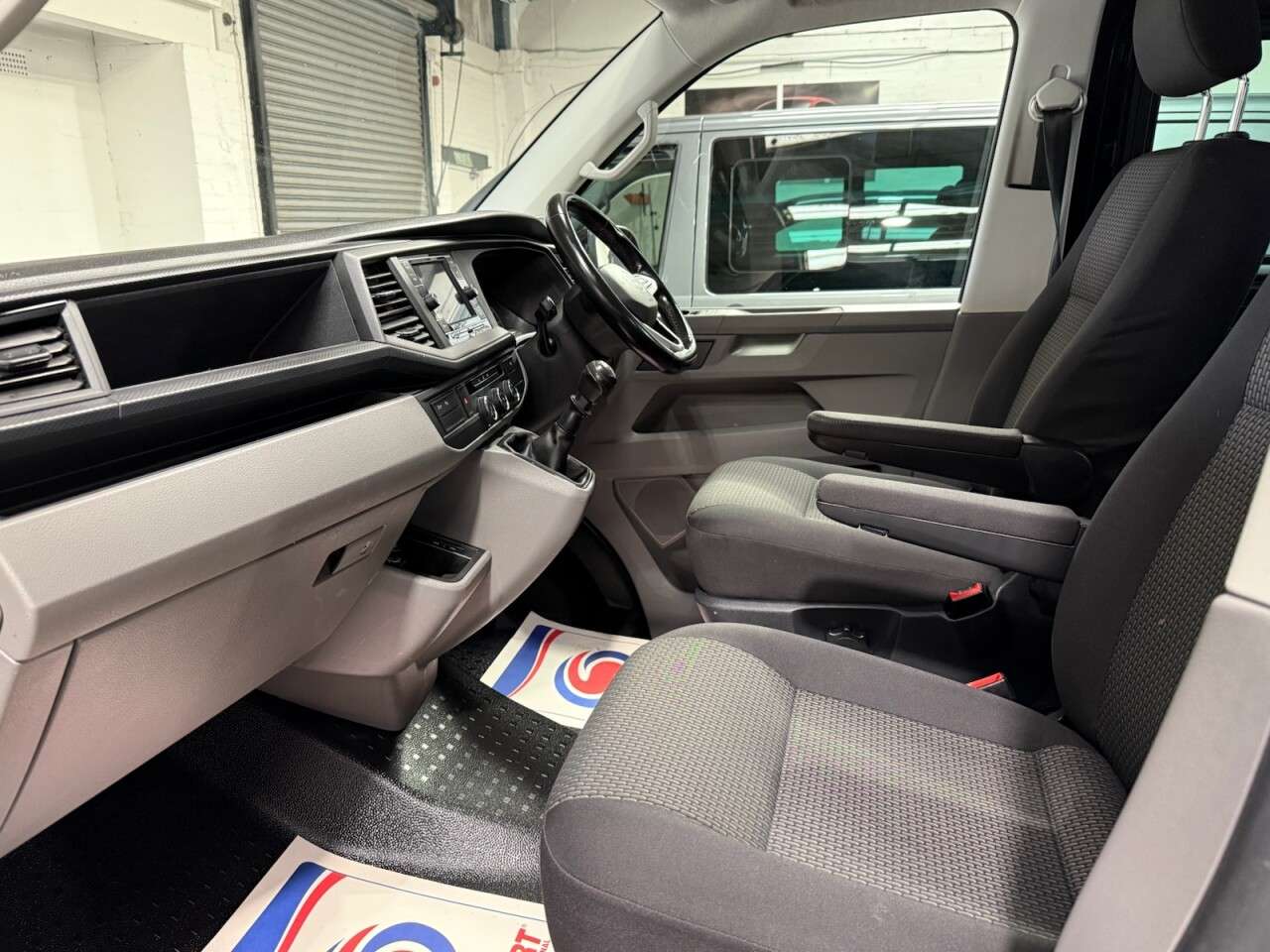 2021 VOLKSWAGEN TRANSPORTER 2021 VOLKSWAGEN TRANSPORTER