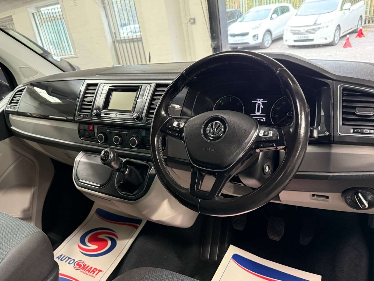 2017 VOLKSWAGEN TRANSPORTER 2017 VOLKSWAGEN TRANSPORTER