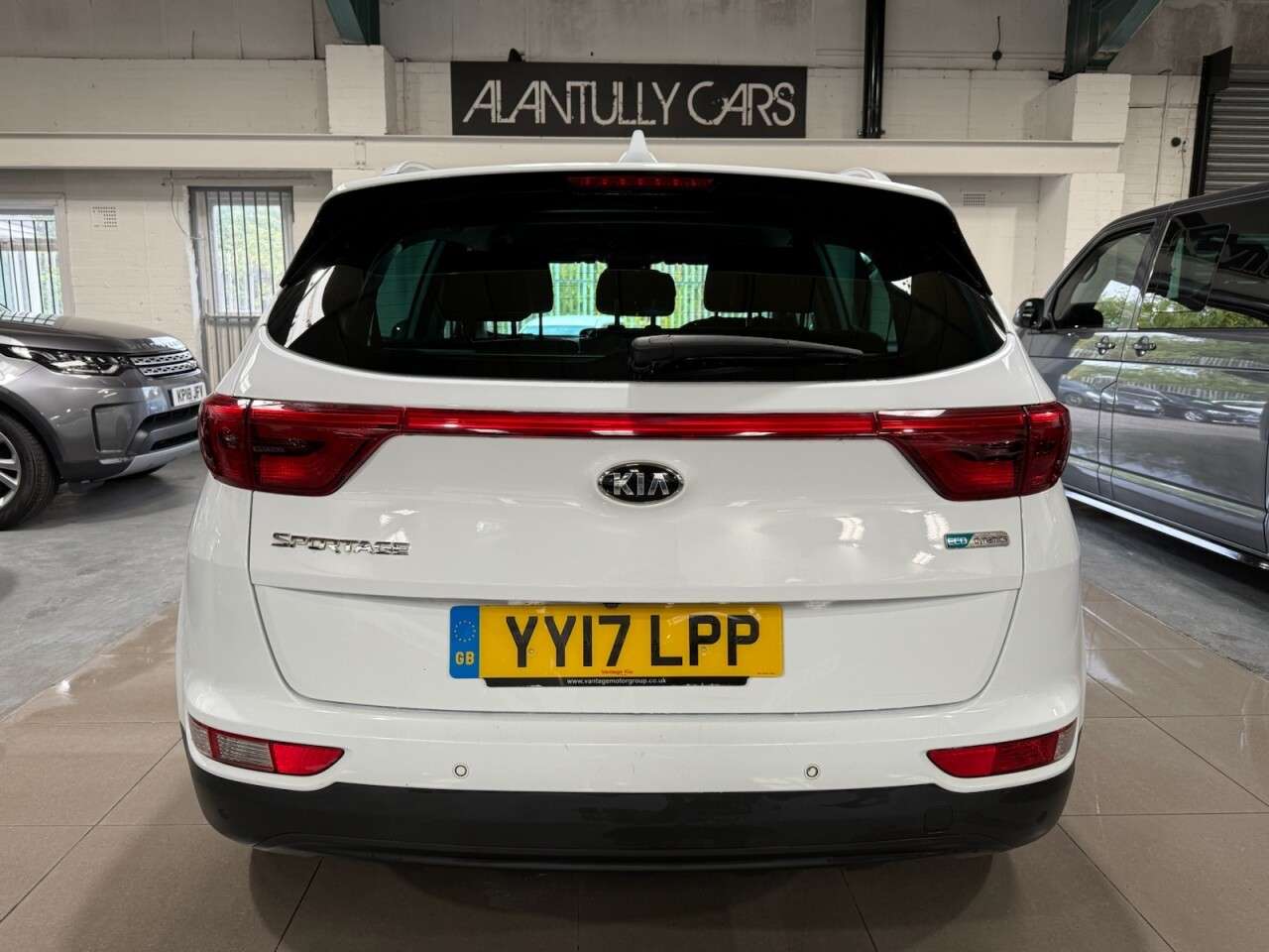 2017 KIA SPORTAGE 2017 KIA SPORTAGE