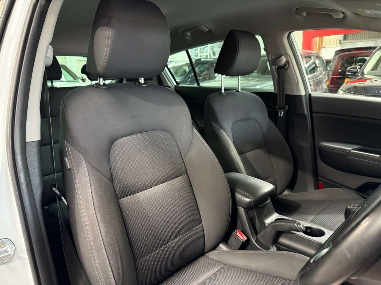 2017 KIA SPORTAGE 2017 KIA SPORTAGE