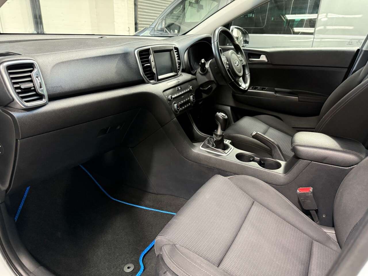 2017 KIA SPORTAGE 2017 KIA SPORTAGE