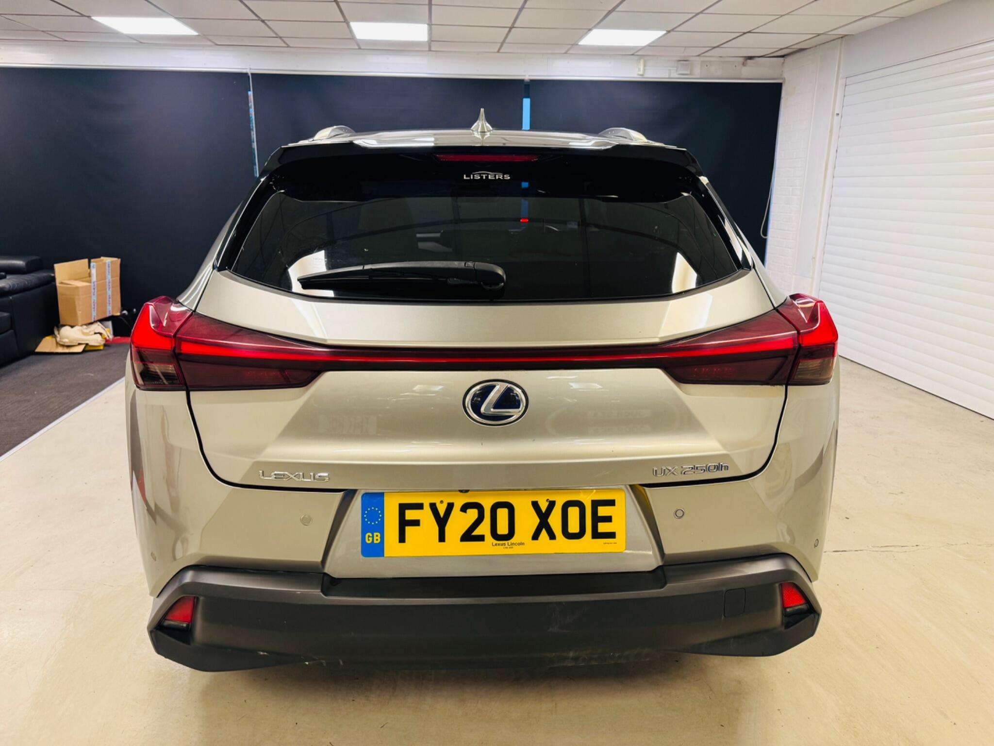 2020 LEXUS UX 2020 LEXUS UX