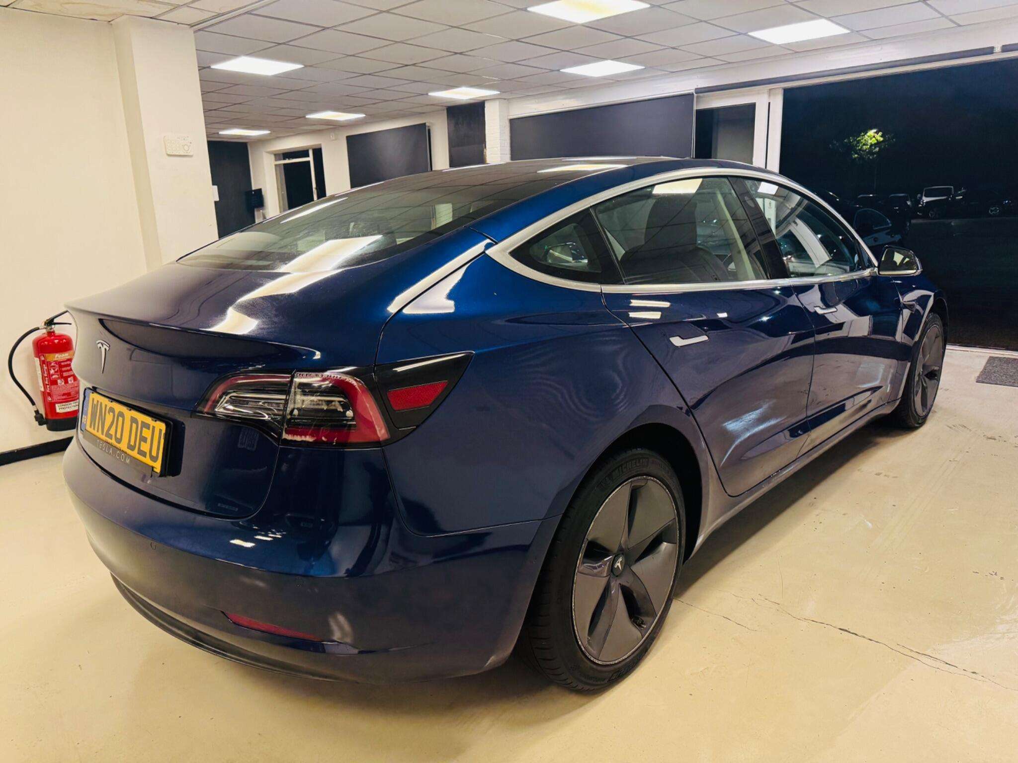 2020 TESLA MODEL 3 2020 TESLA MODEL 3