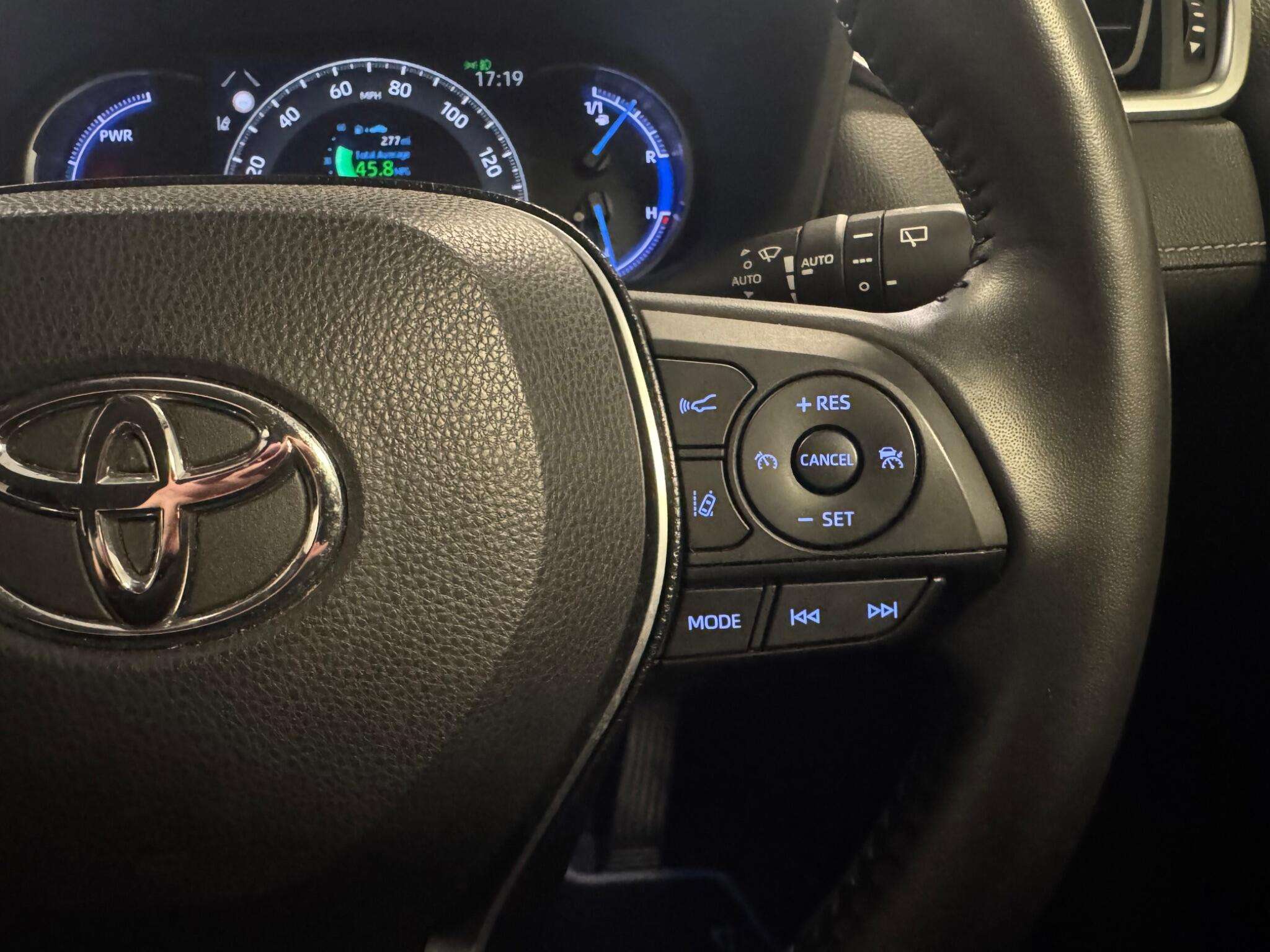 2020 TOYOTA RAV4 2020 TOYOTA RAV4