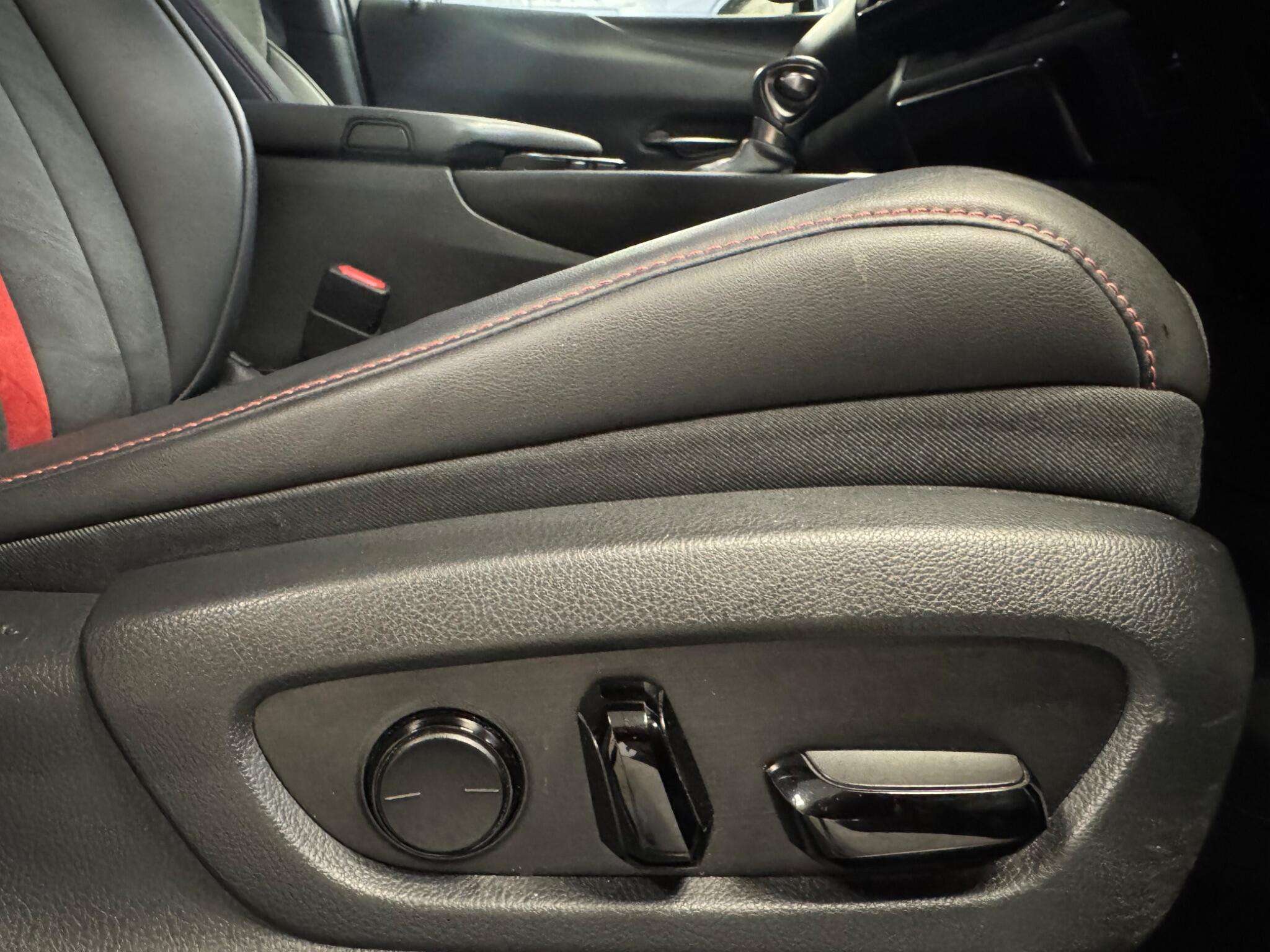 2021 LEXUS UX 2021 LEXUS UX