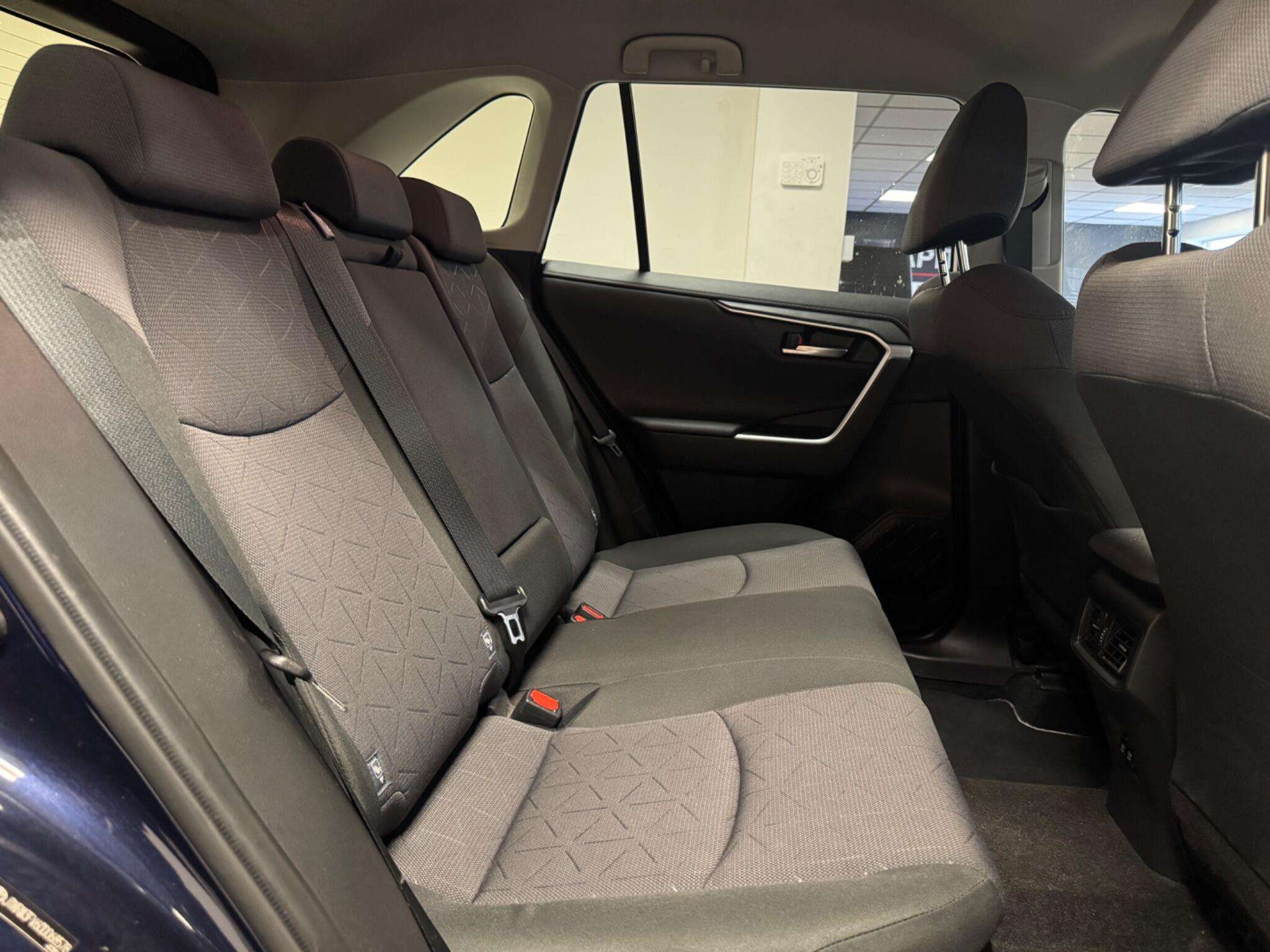 2020 TOYOTA RAV4 2020 TOYOTA RAV4