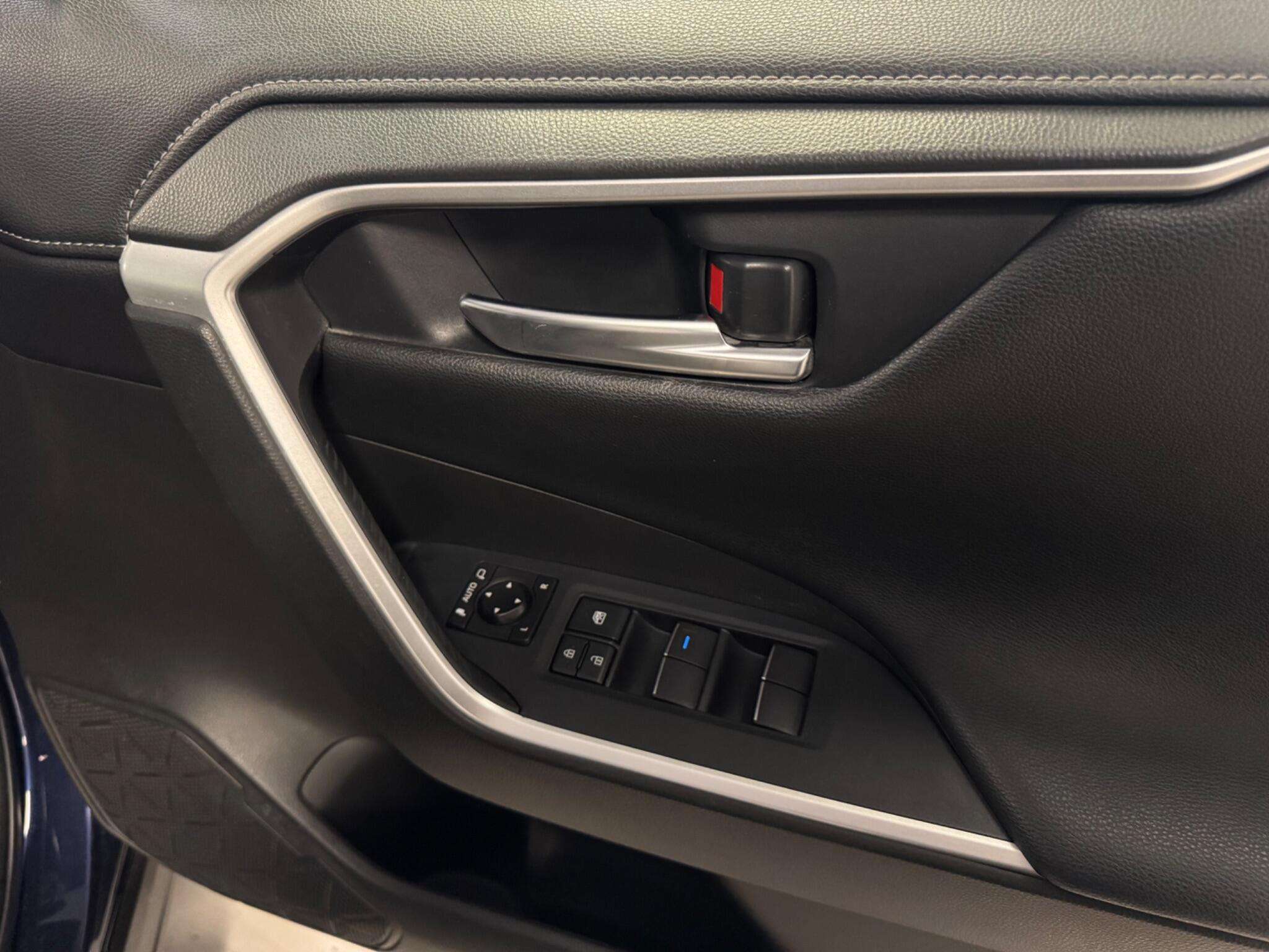 2020 TOYOTA RAV4 2020 TOYOTA RAV4