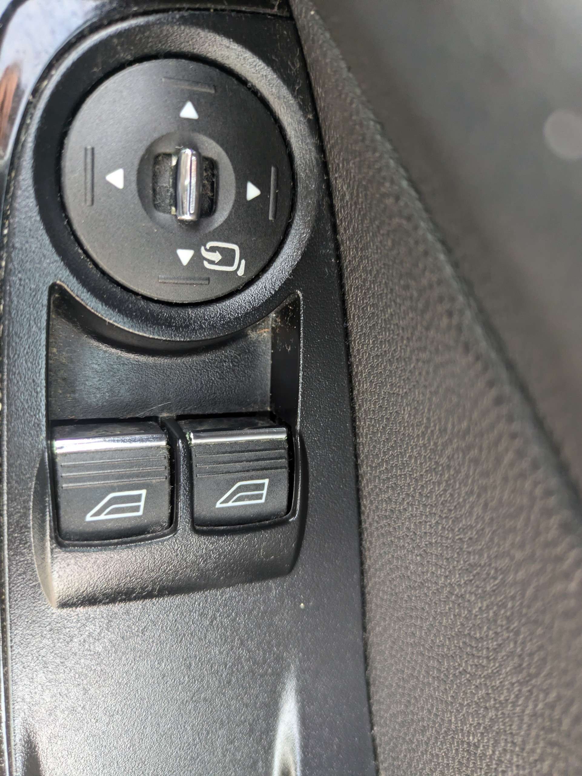 2012 FORD FIESTA 2012 FORD FIESTA