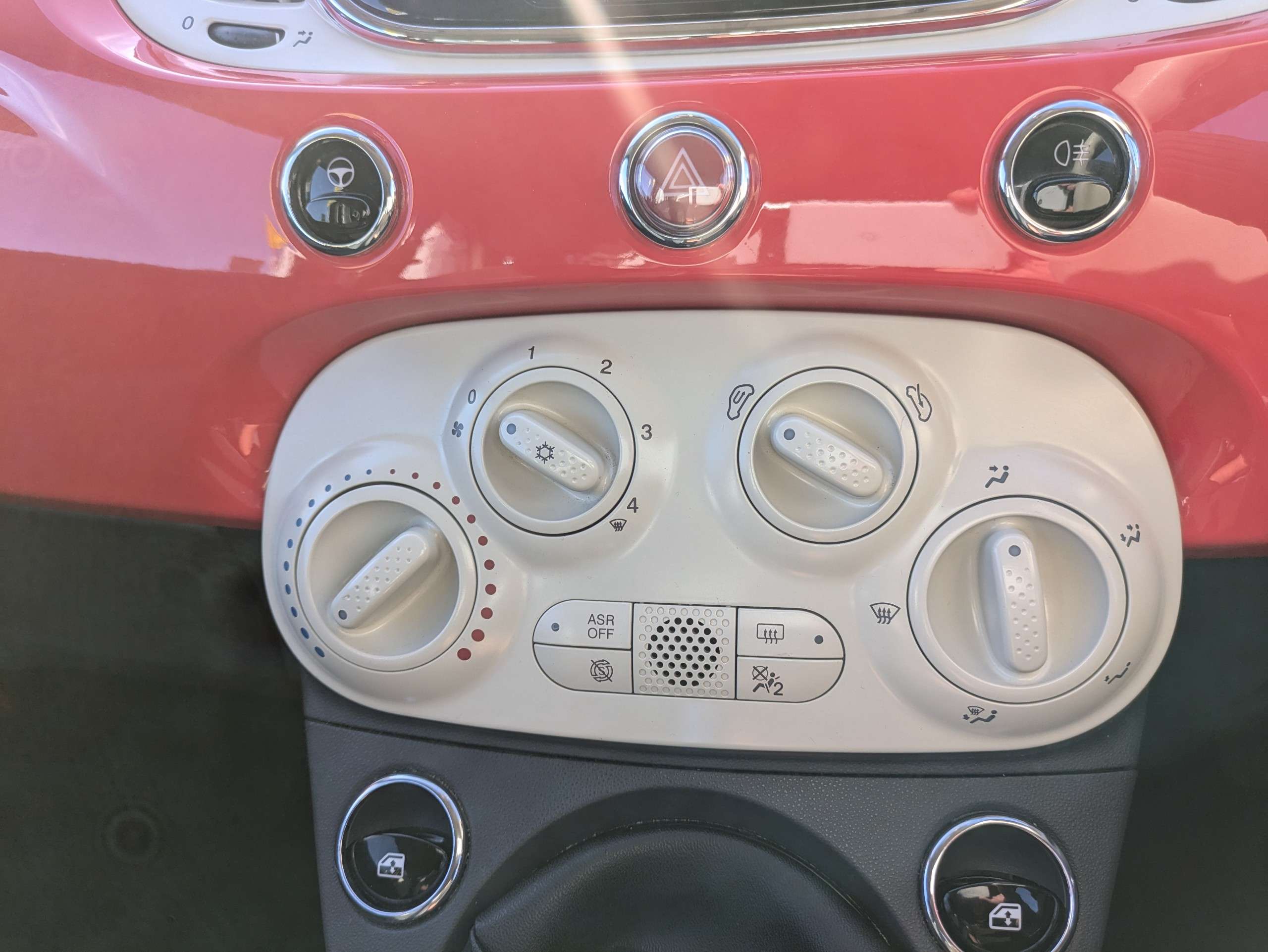 2016 FIAT 500 2016 FIAT 500