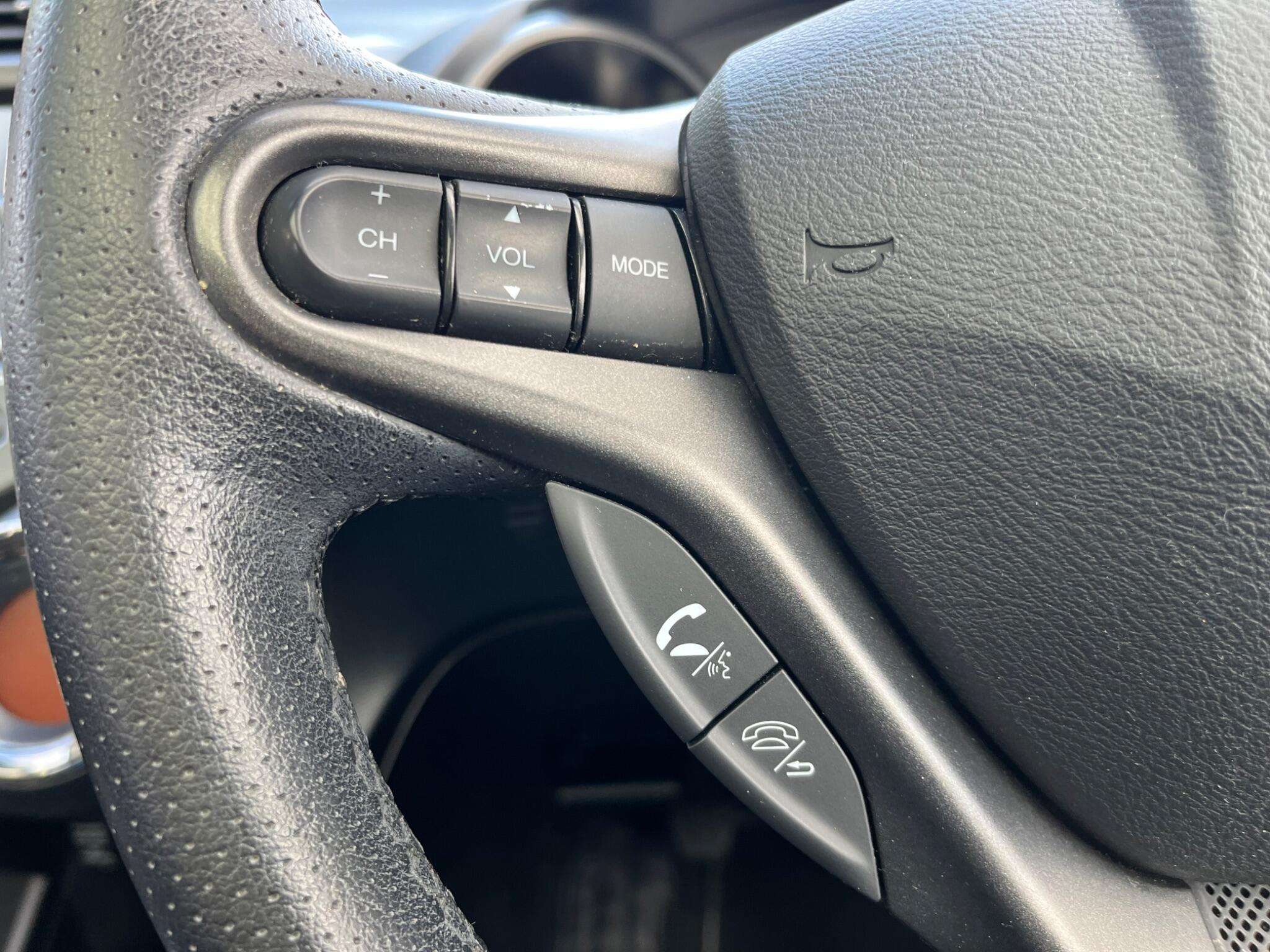 2014 HONDA JAZZ 2014 HONDA JAZZ