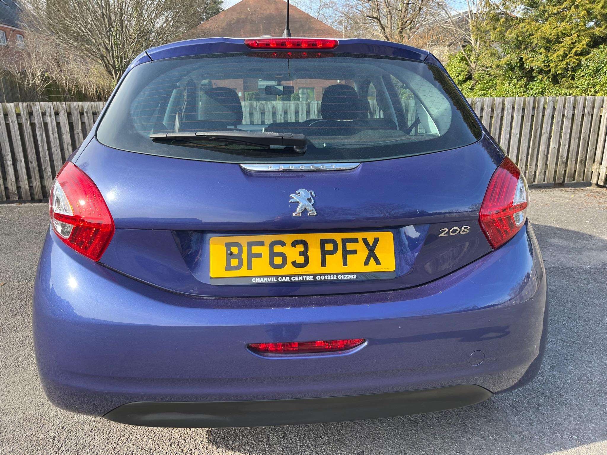 2013 PEUGEOT 208 2013 PEUGEOT 208