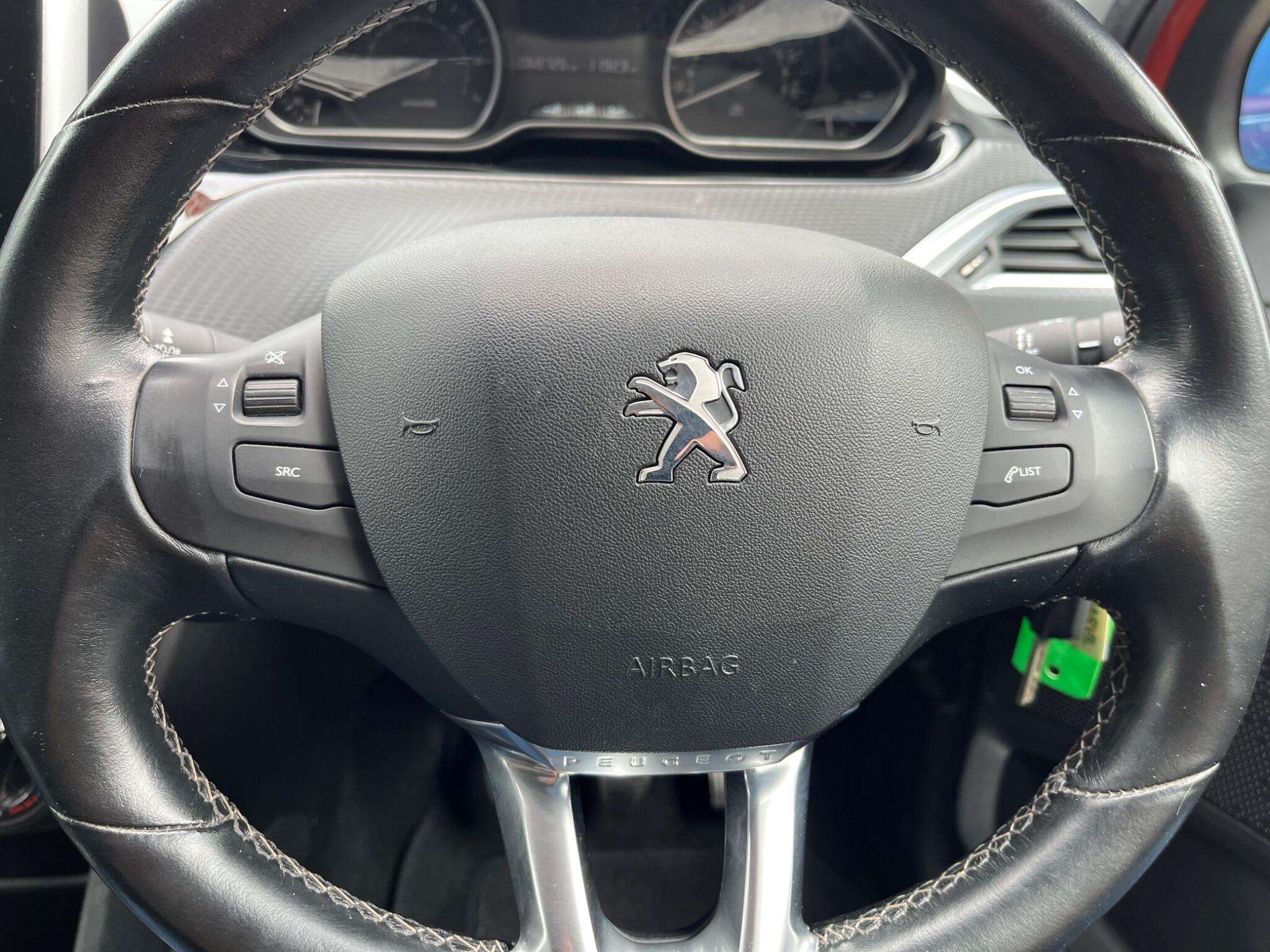 2017 PEUGEOT 208 2017 PEUGEOT 208