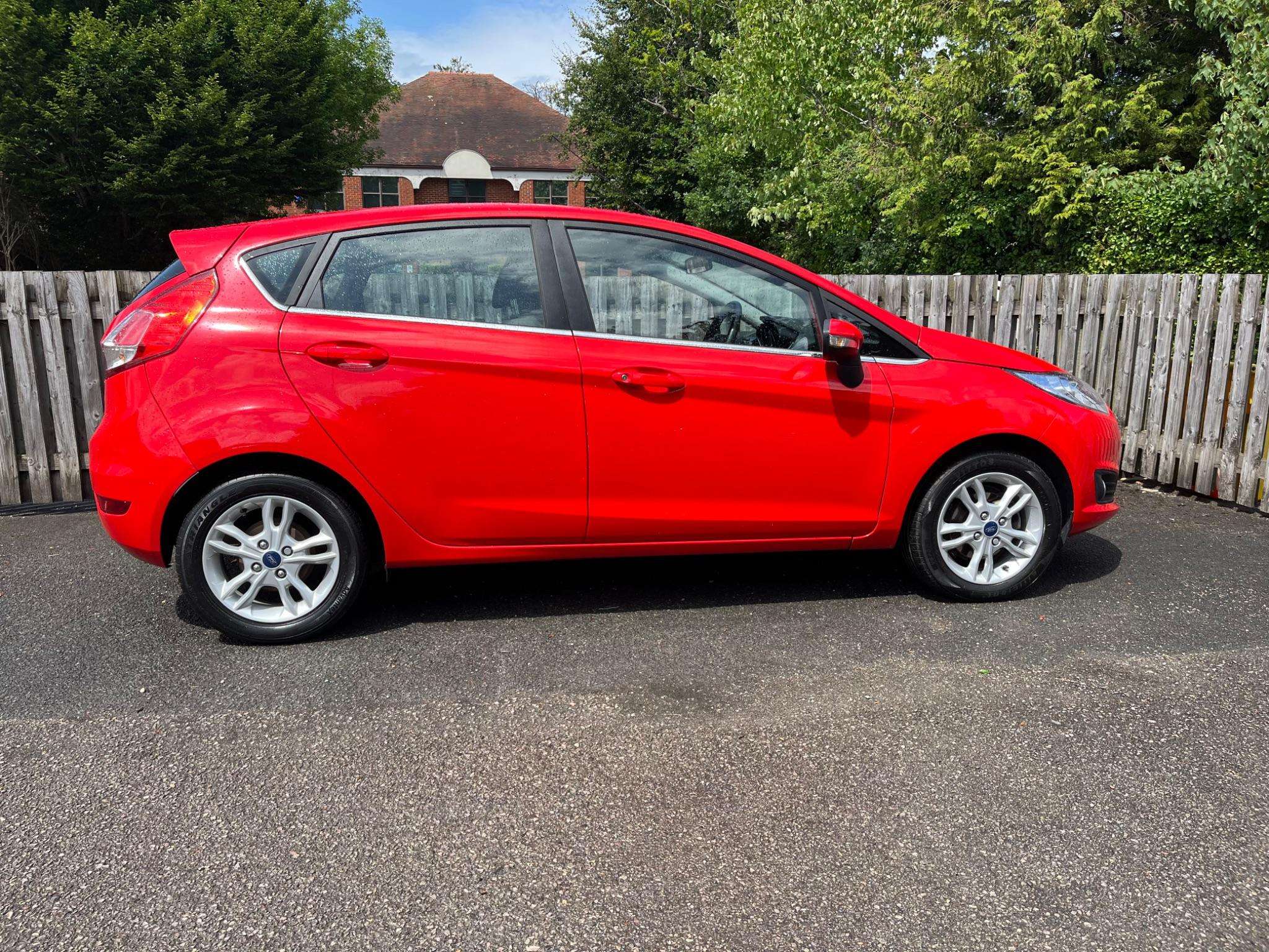 2015 FORD FIESTA 2015 FORD FIESTA
