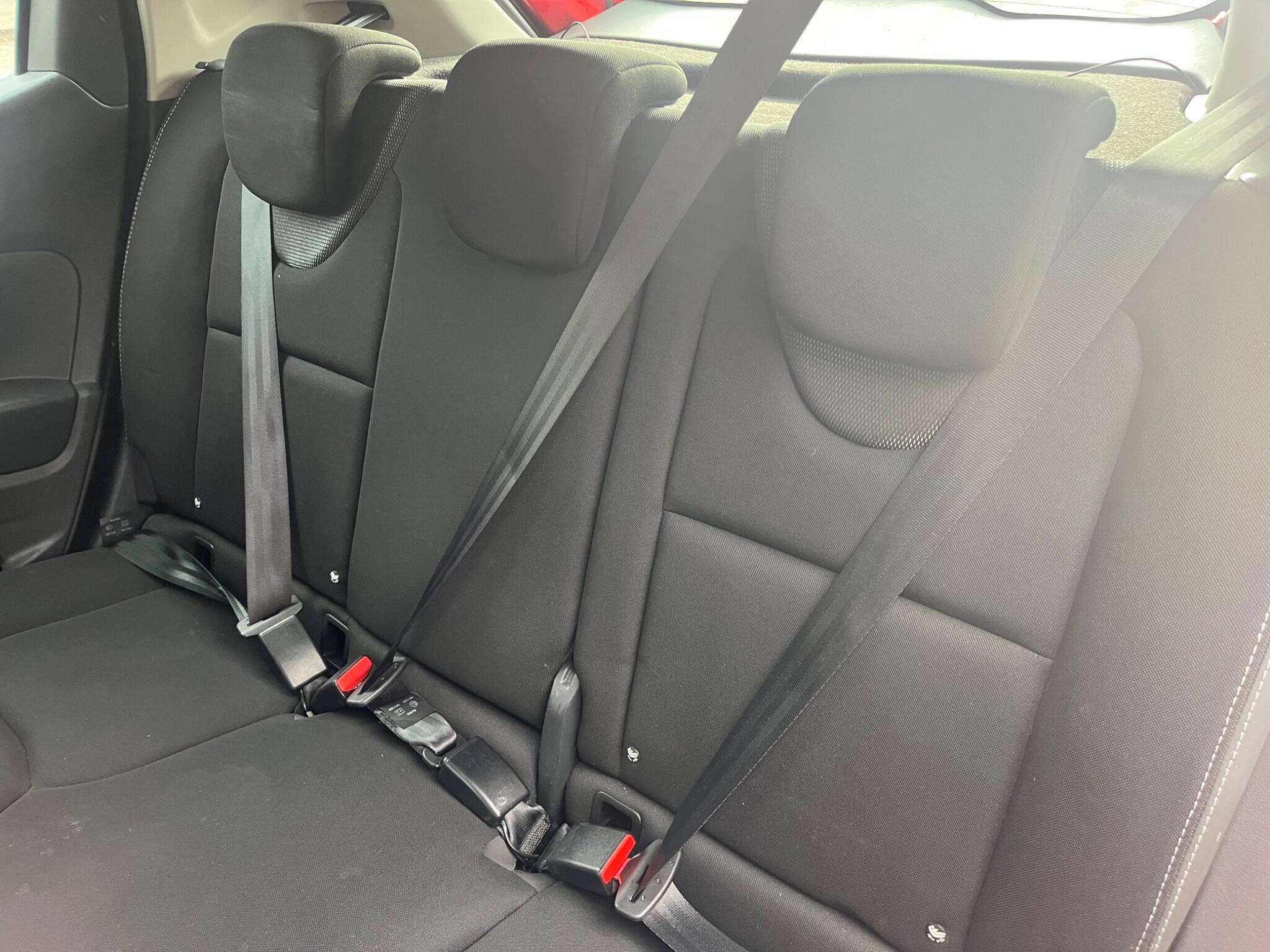 2016 RENAULT CLIO 2016 RENAULT CLIO