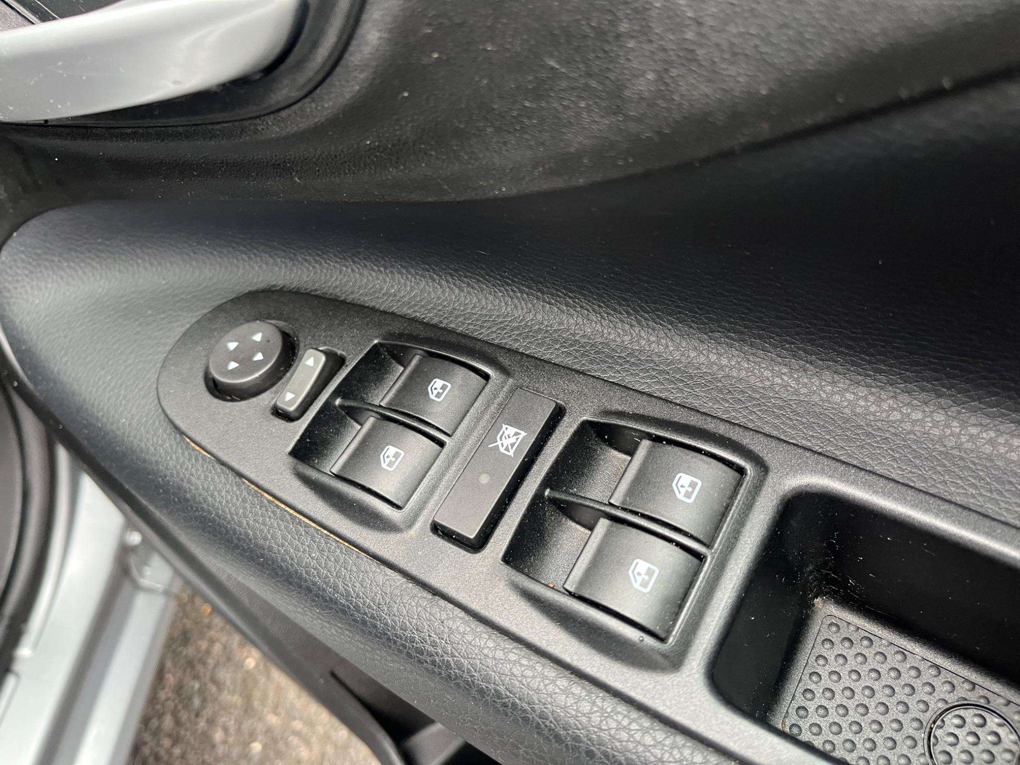 2010 FIAT PUNTO EVO 2010 FIAT PUNTO EVO