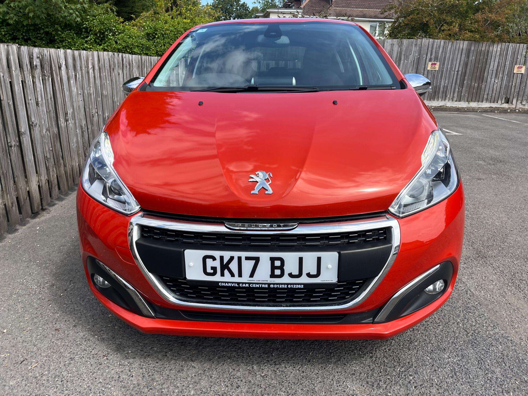 2017 PEUGEOT 208 2017 PEUGEOT 208