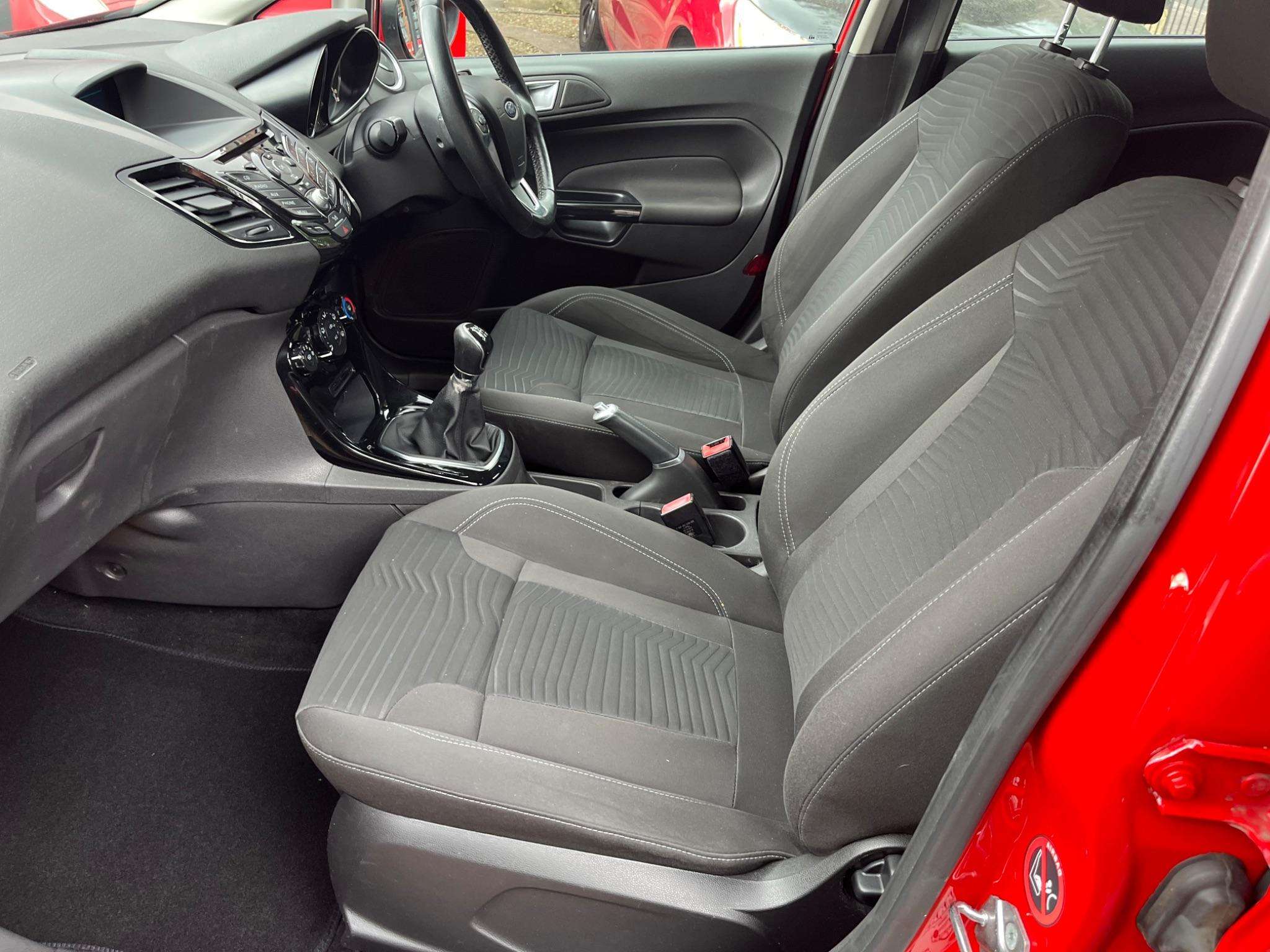 2015 FORD FIESTA 2015 FORD FIESTA