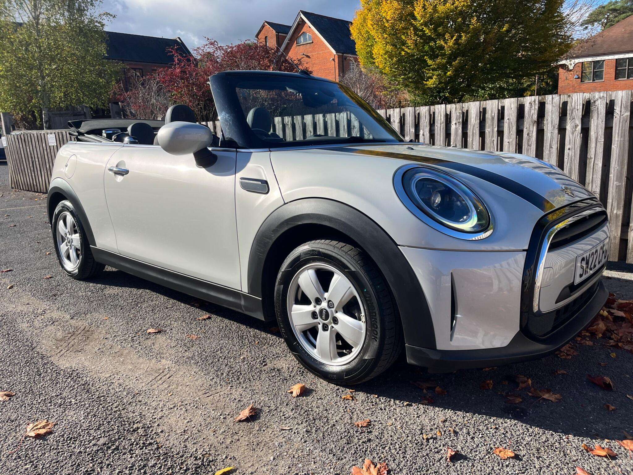 2022 MINI CONVERTIBLE 2022 MINI CONVERTIBLE