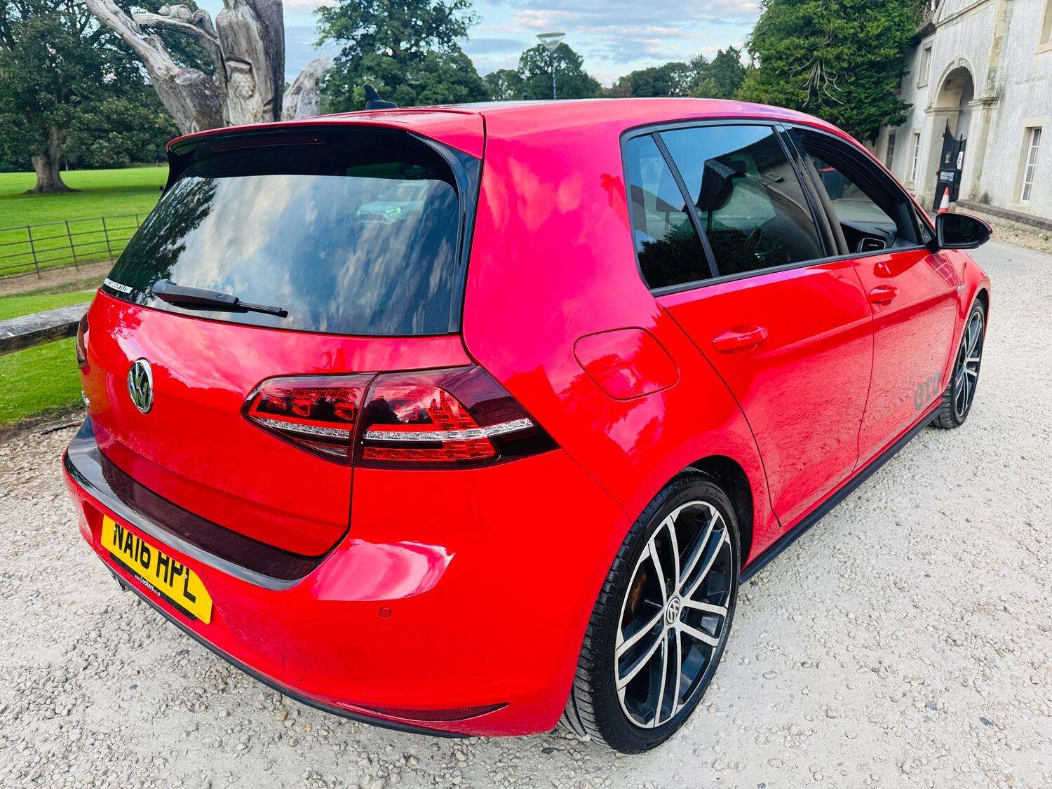 2016 VOLKSWAGEN GOLF 2016 VOLKSWAGEN GOLF