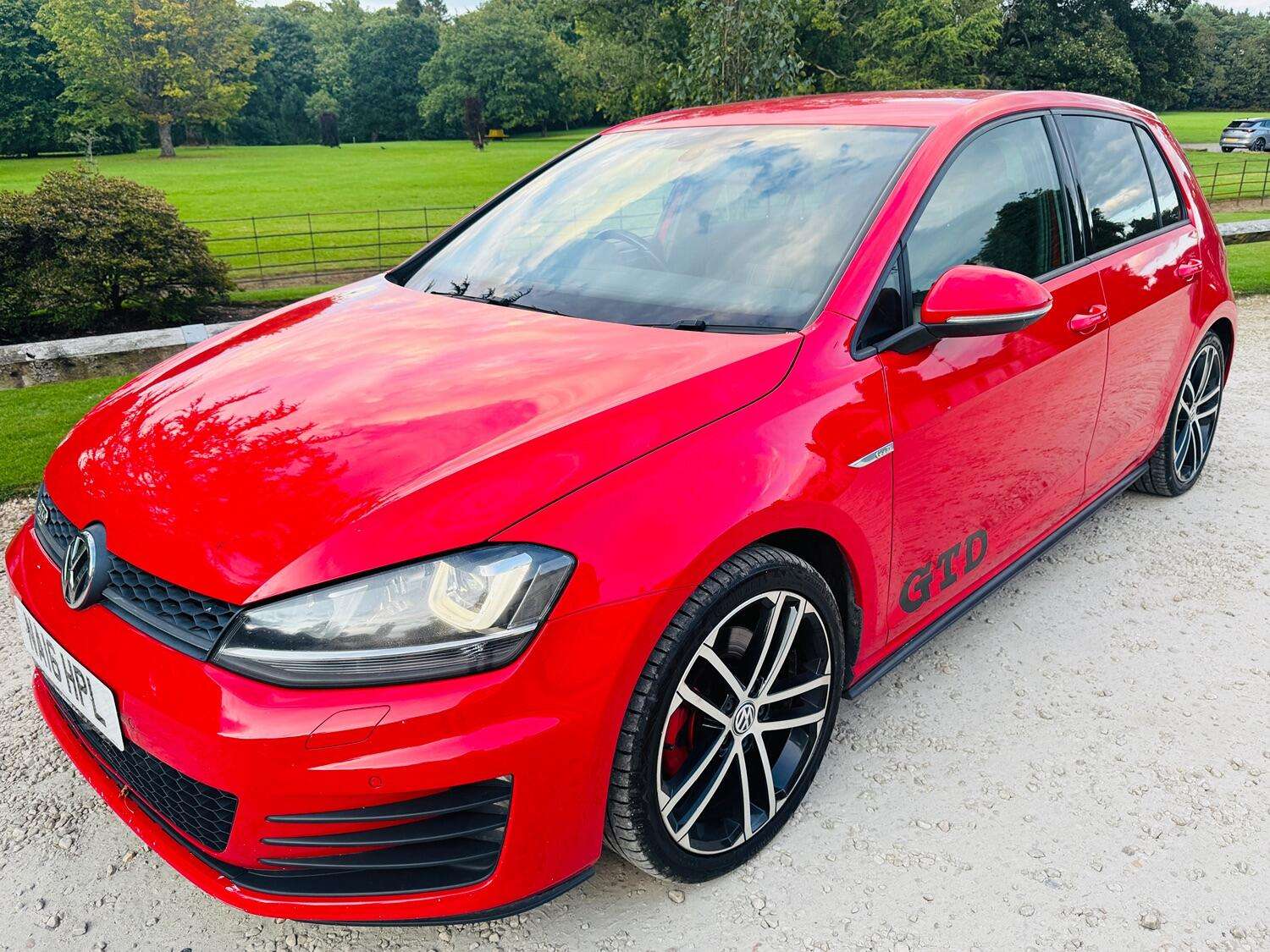 2016 VOLKSWAGEN GOLF 2016 VOLKSWAGEN GOLF