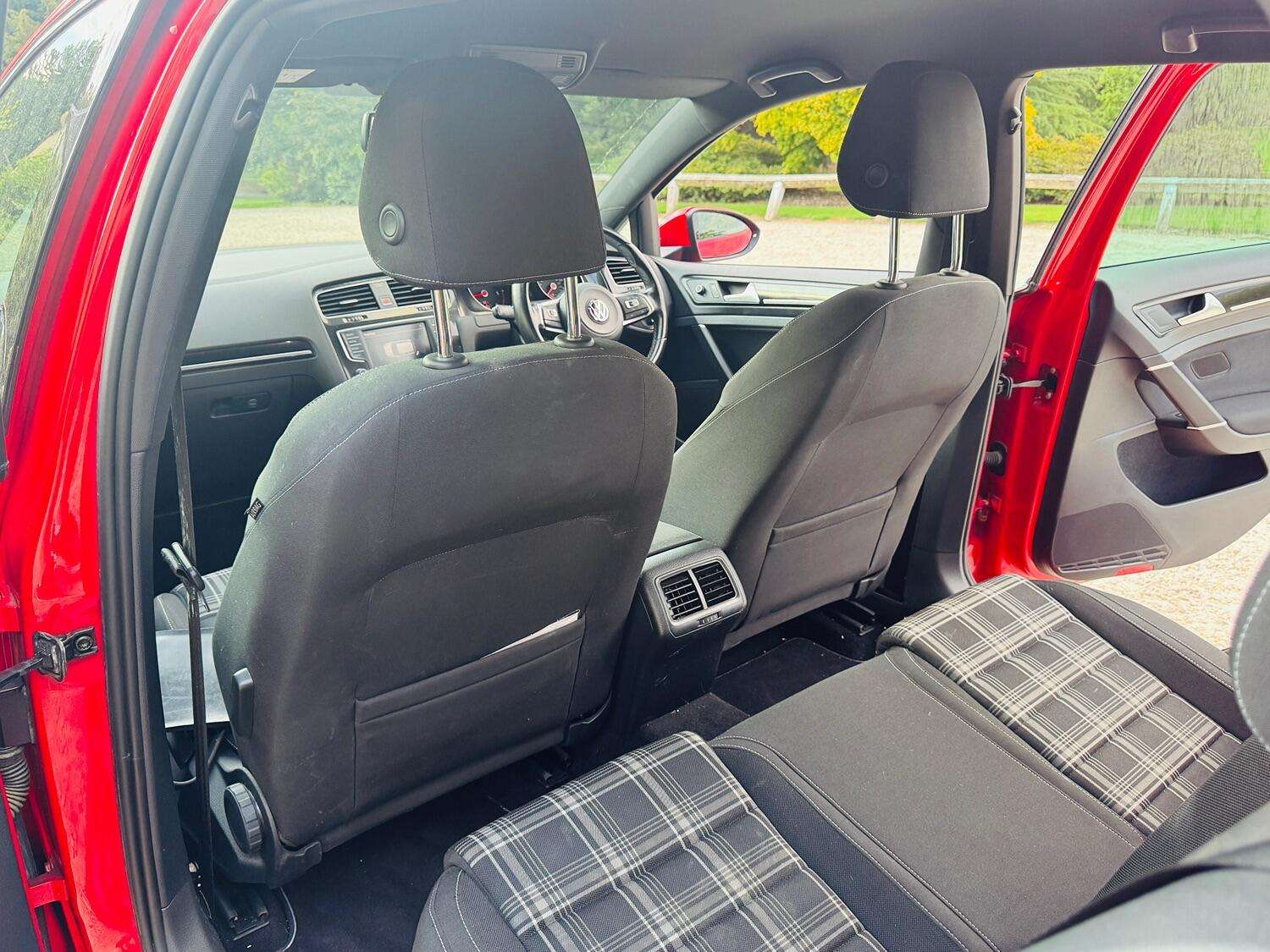 2016 VOLKSWAGEN GOLF 2016 VOLKSWAGEN GOLF