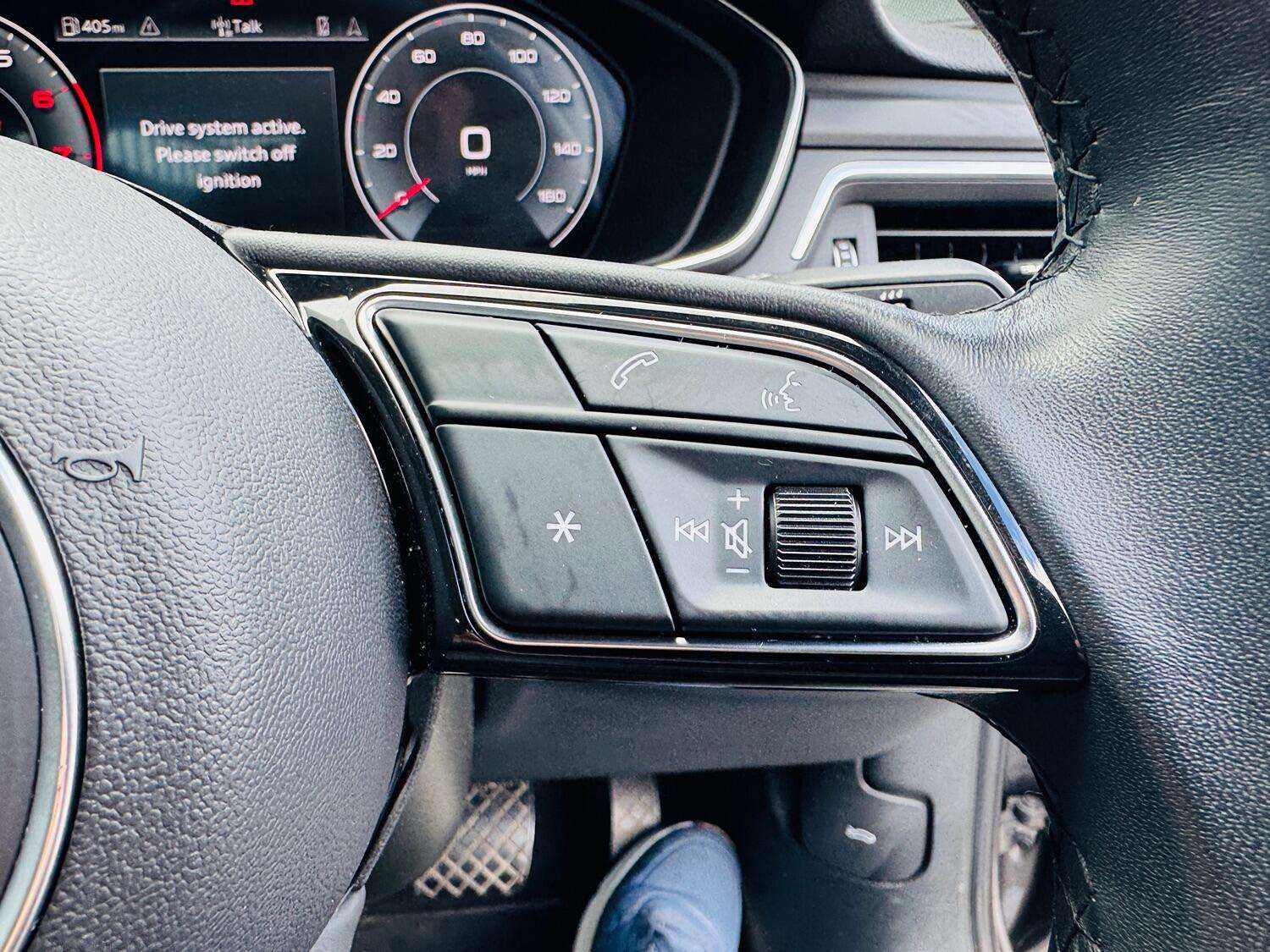 2022 AUDI A4 2022 AUDI A4