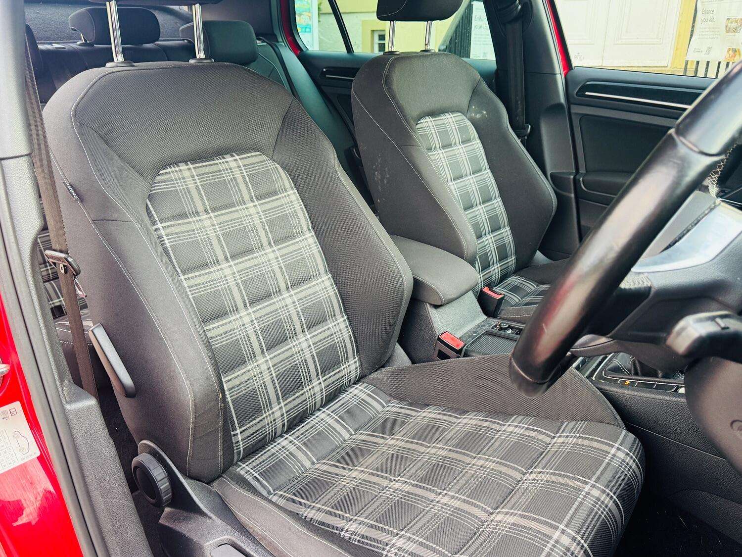 2016 VOLKSWAGEN GOLF 2016 VOLKSWAGEN GOLF