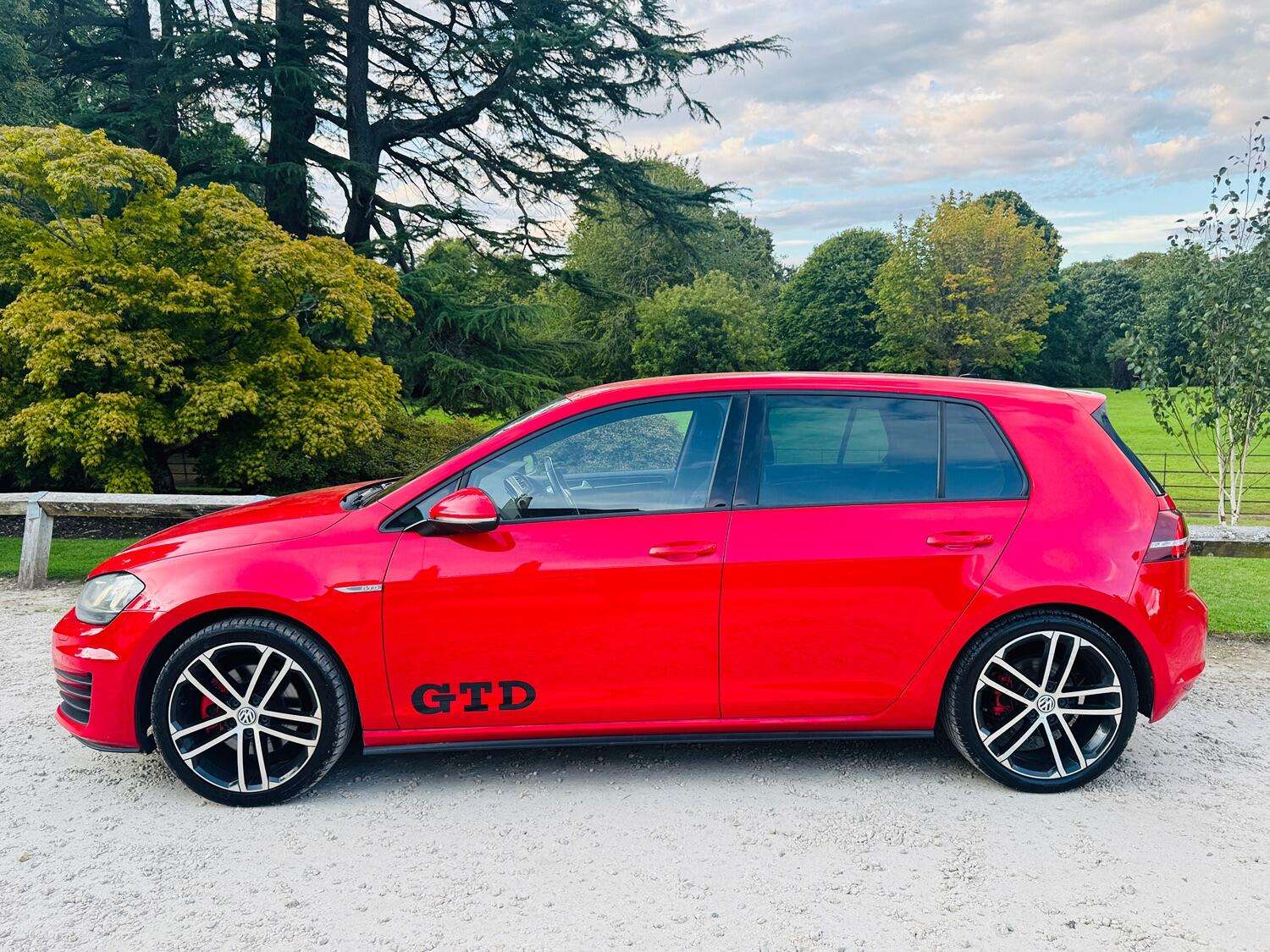 2016 VOLKSWAGEN GOLF 2016 VOLKSWAGEN GOLF