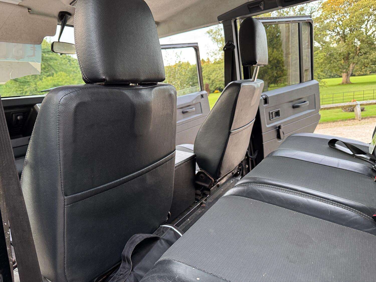 2006 LAND ROVER DEFENDER 110 2006 LAND ROVER DEFENDER 110