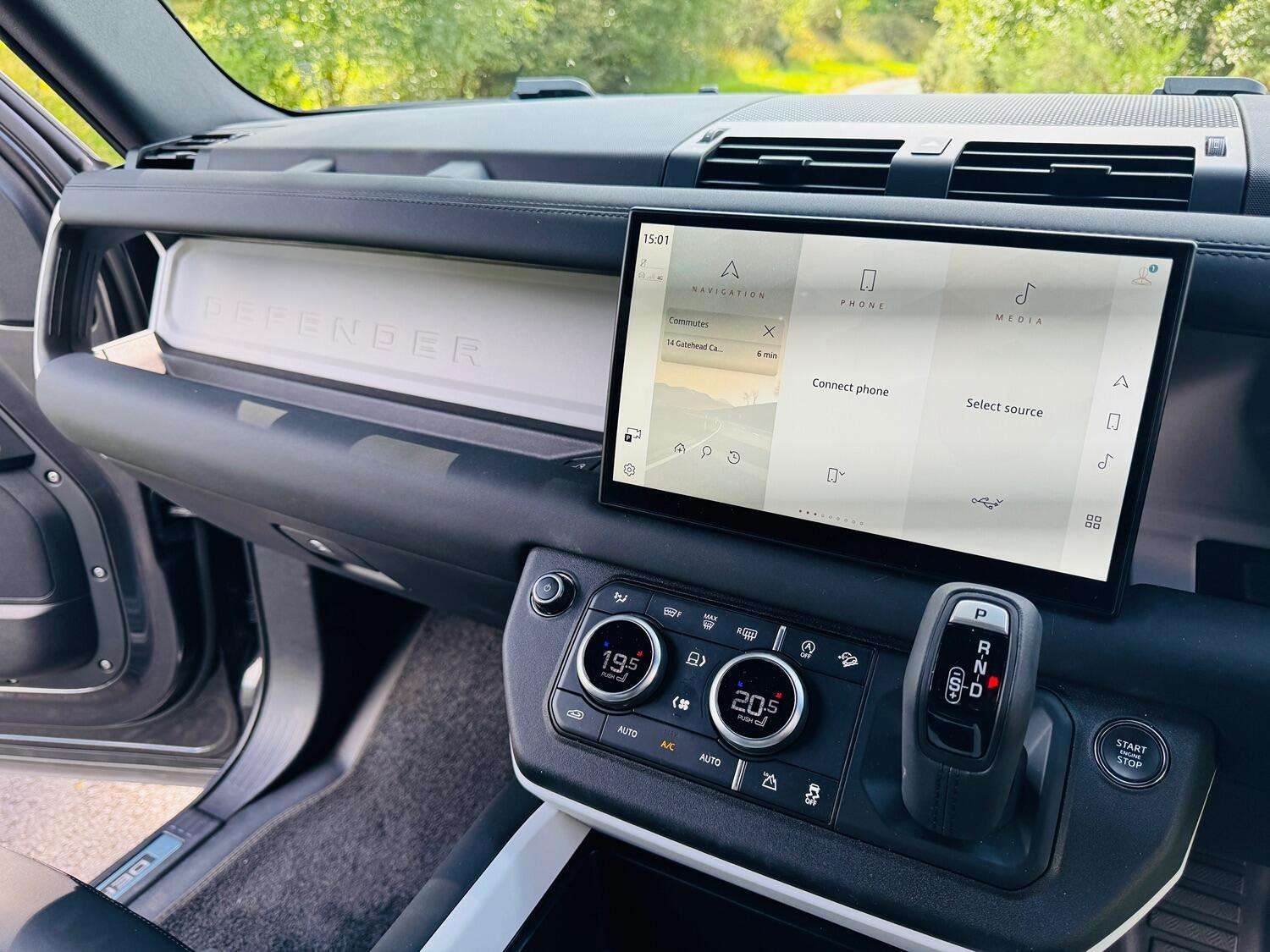 2024 LAND ROVER DEFENDER 110 2024 LAND ROVER DEFENDER 110