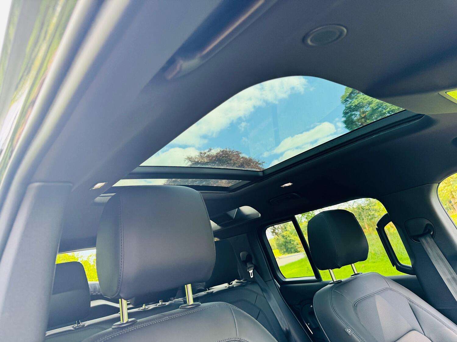 2024 LAND ROVER DEFENDER 110 2024 LAND ROVER DEFENDER 110