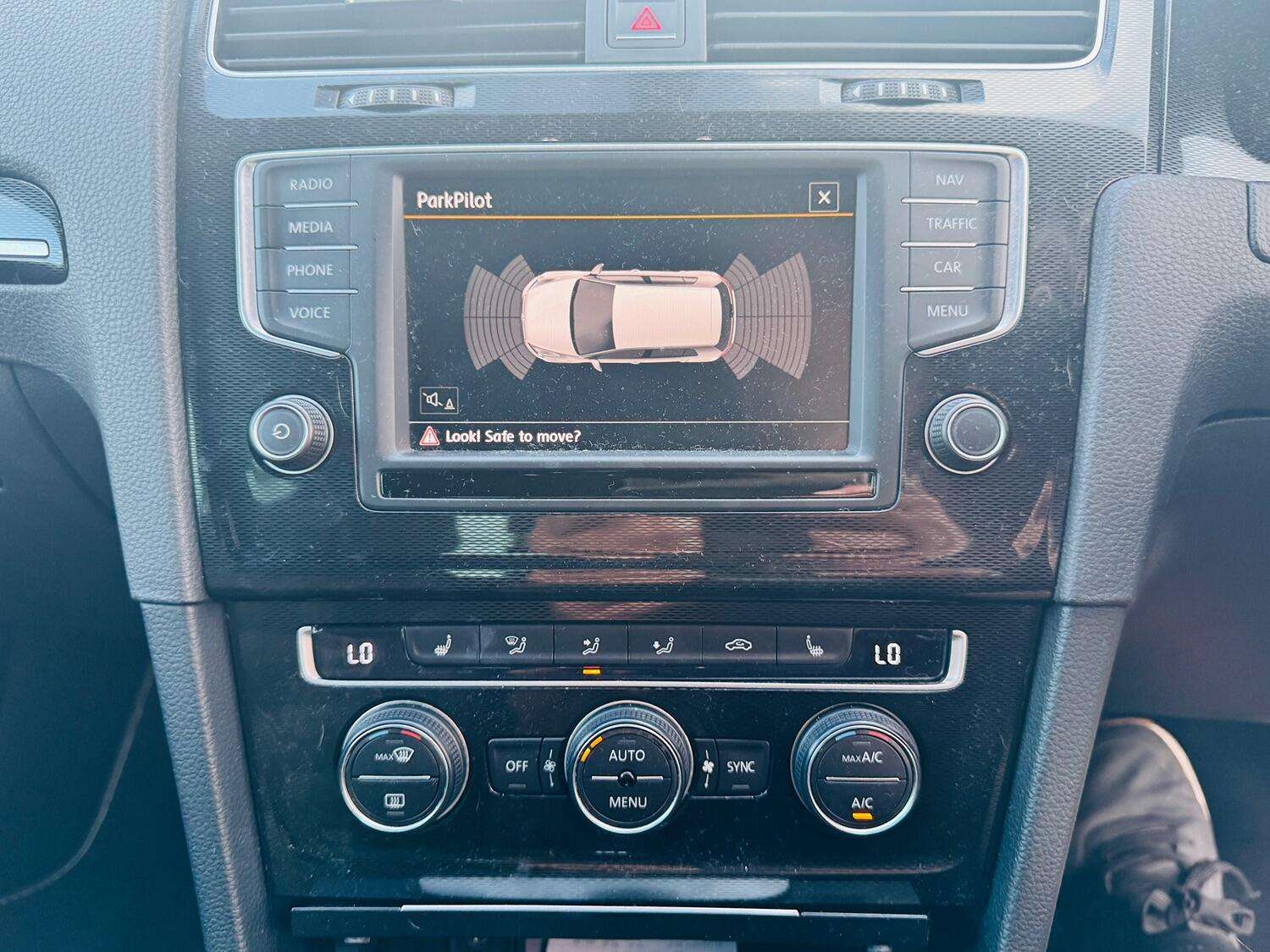 2016 VOLKSWAGEN GOLF 2016 VOLKSWAGEN GOLF