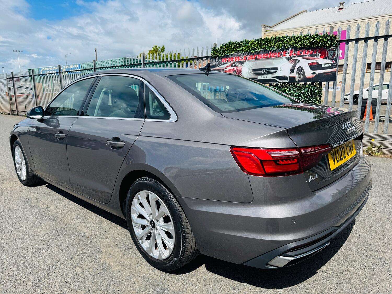 2022 AUDI A4 2022 AUDI A4