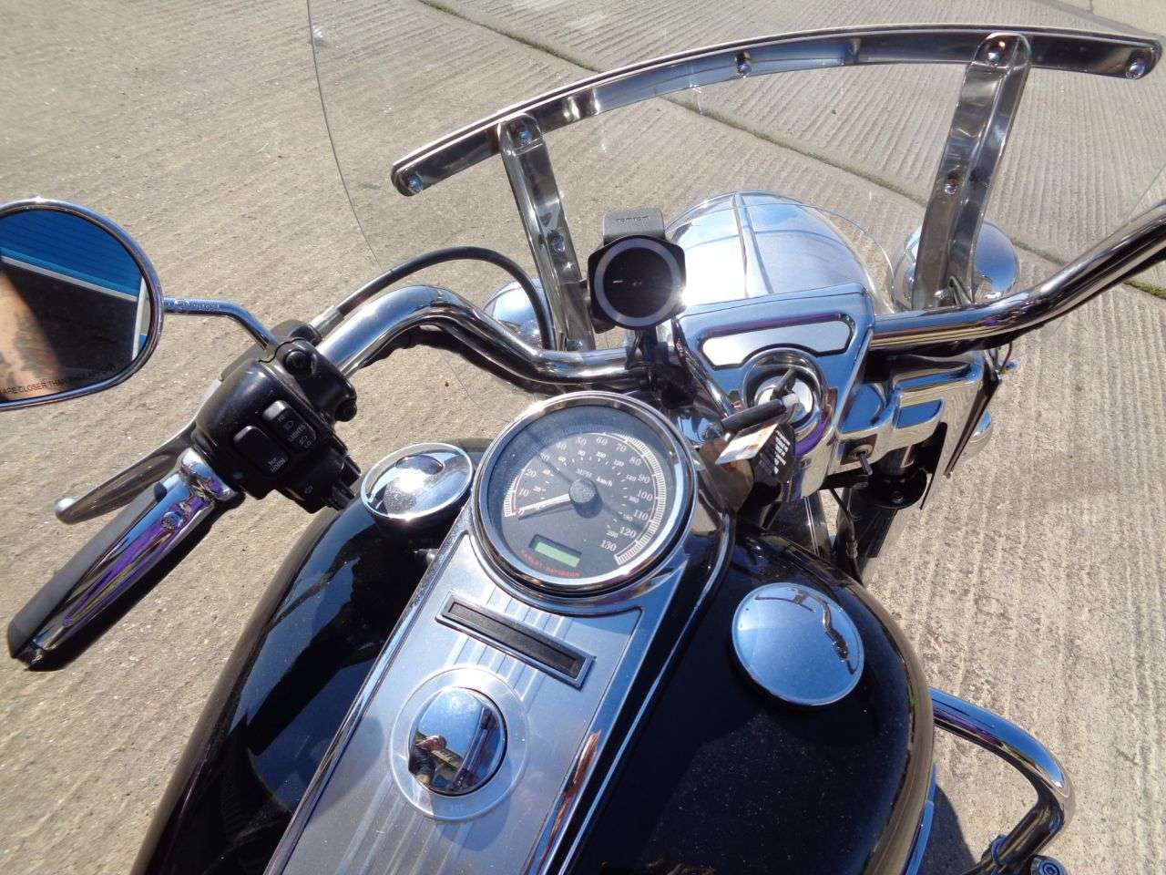 2013 HARLEY-DAVIDSON ROAD KING 2013 HARLEY-DAVIDSON ROAD KING