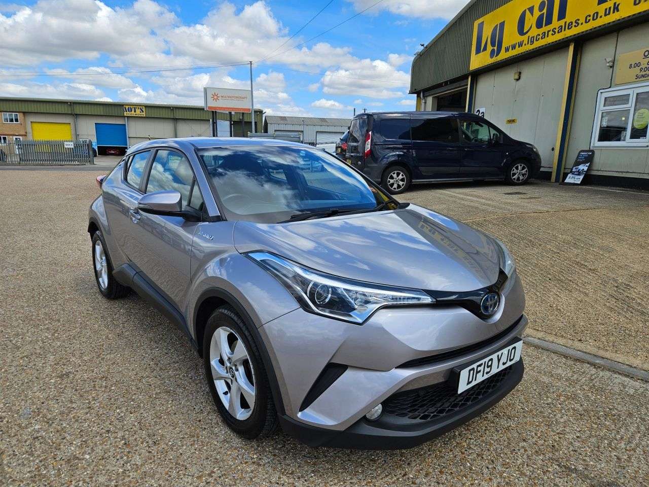 2019 TOYOTA C-HR 2019 TOYOTA C-HR