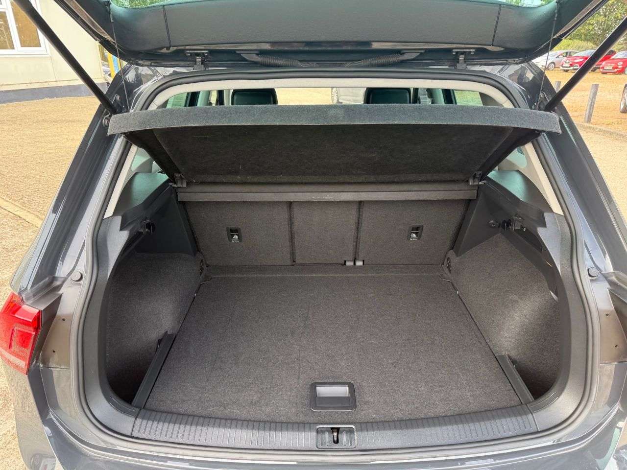 2017 VOLKSWAGEN TIGUAN 2017 VOLKSWAGEN TIGUAN