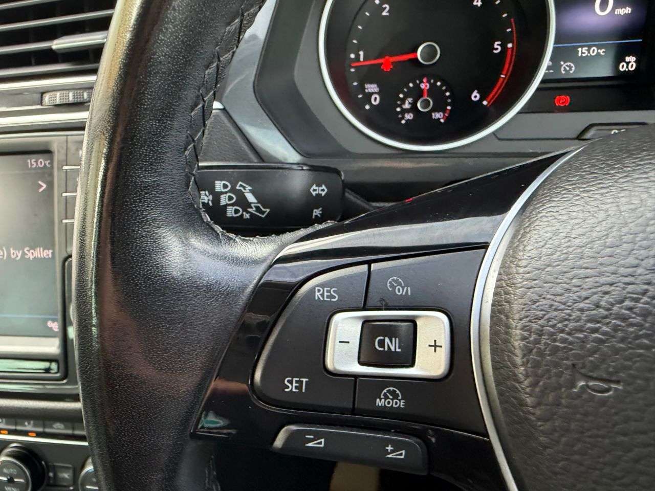 2017 VOLKSWAGEN TIGUAN 2017 VOLKSWAGEN TIGUAN