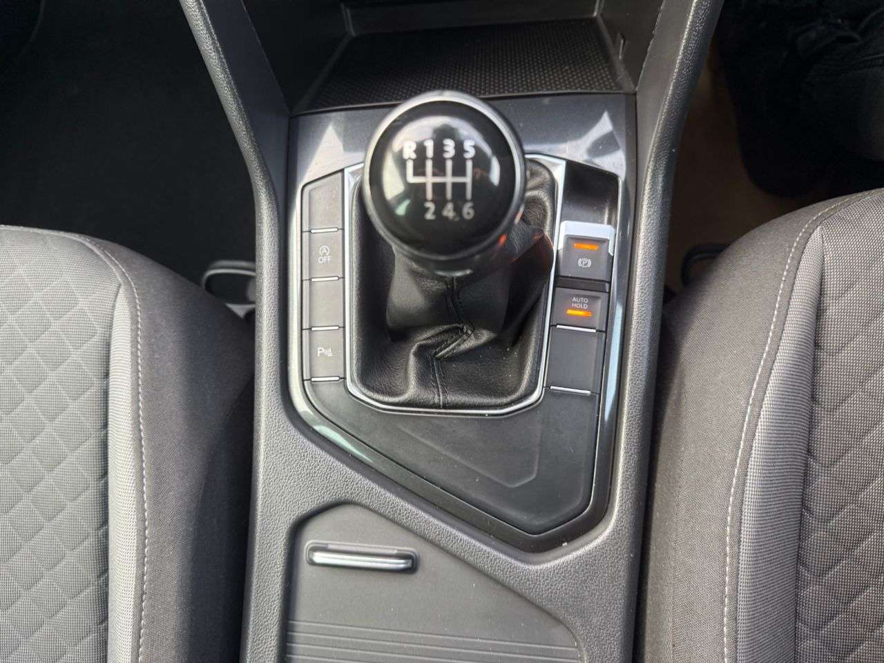 2017 VOLKSWAGEN TIGUAN 2017 VOLKSWAGEN TIGUAN