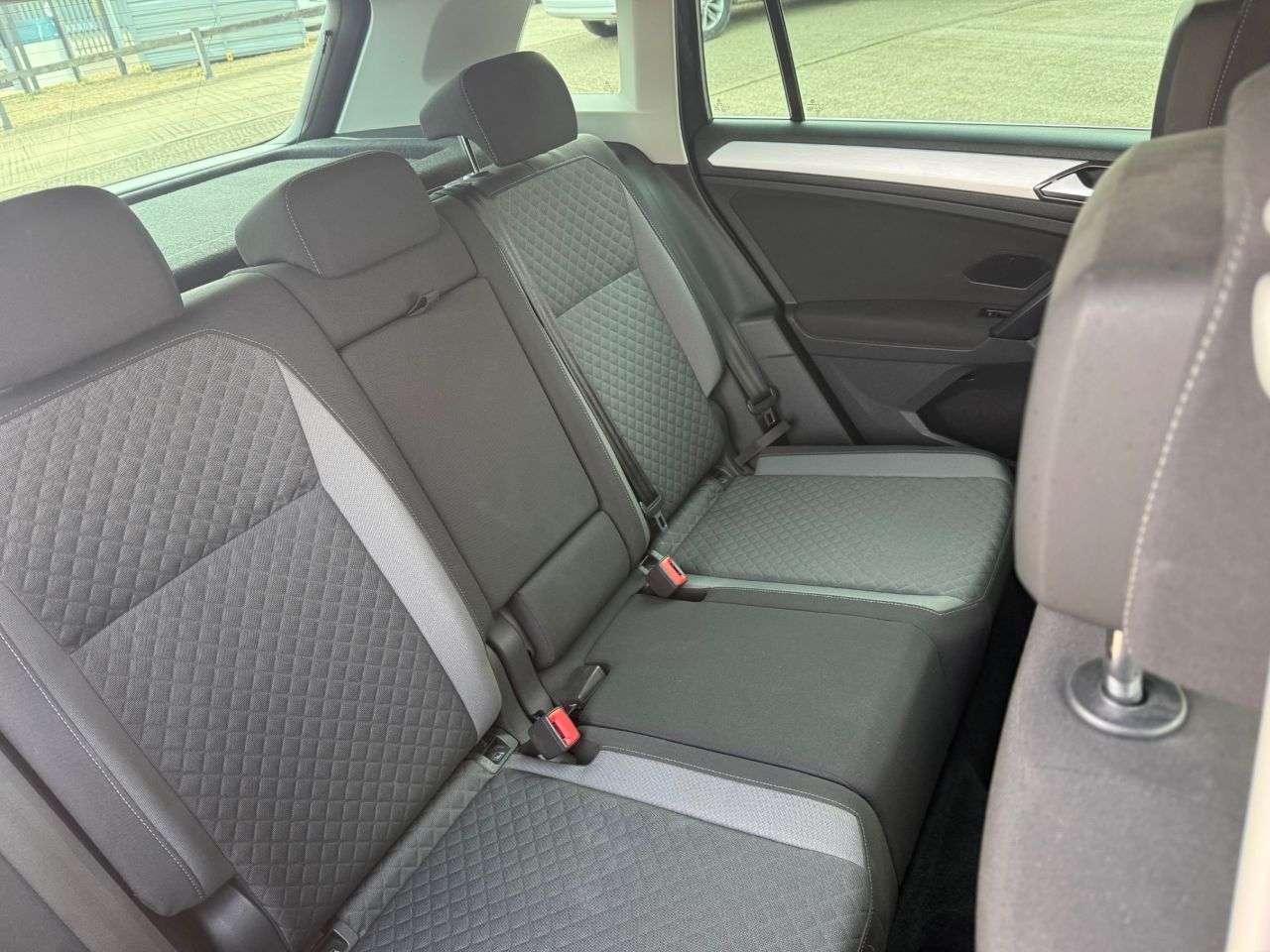 2017 VOLKSWAGEN TIGUAN 2017 VOLKSWAGEN TIGUAN