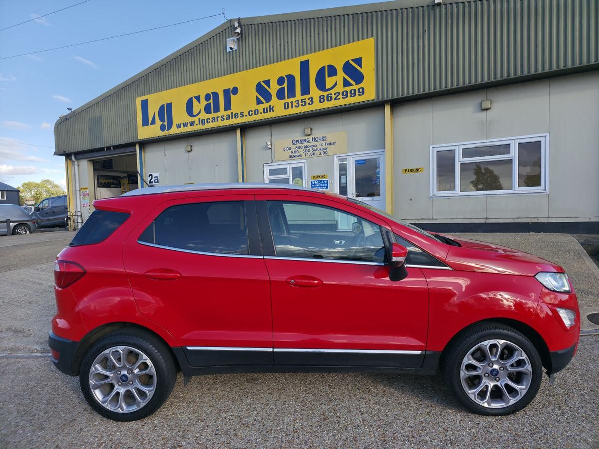 Check out this Ford Ecosport 2018 Petrol Manual